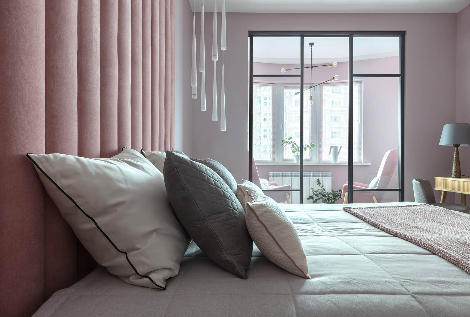 Фоновое изображение профиля Дина Жанибекова