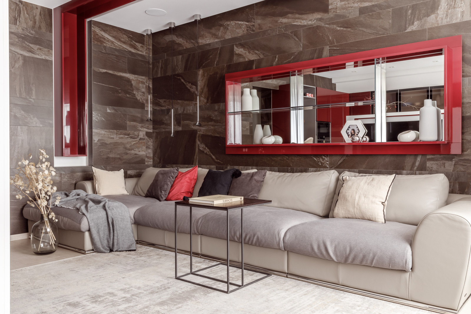 Лофт (фотографии кухни-гостиной)