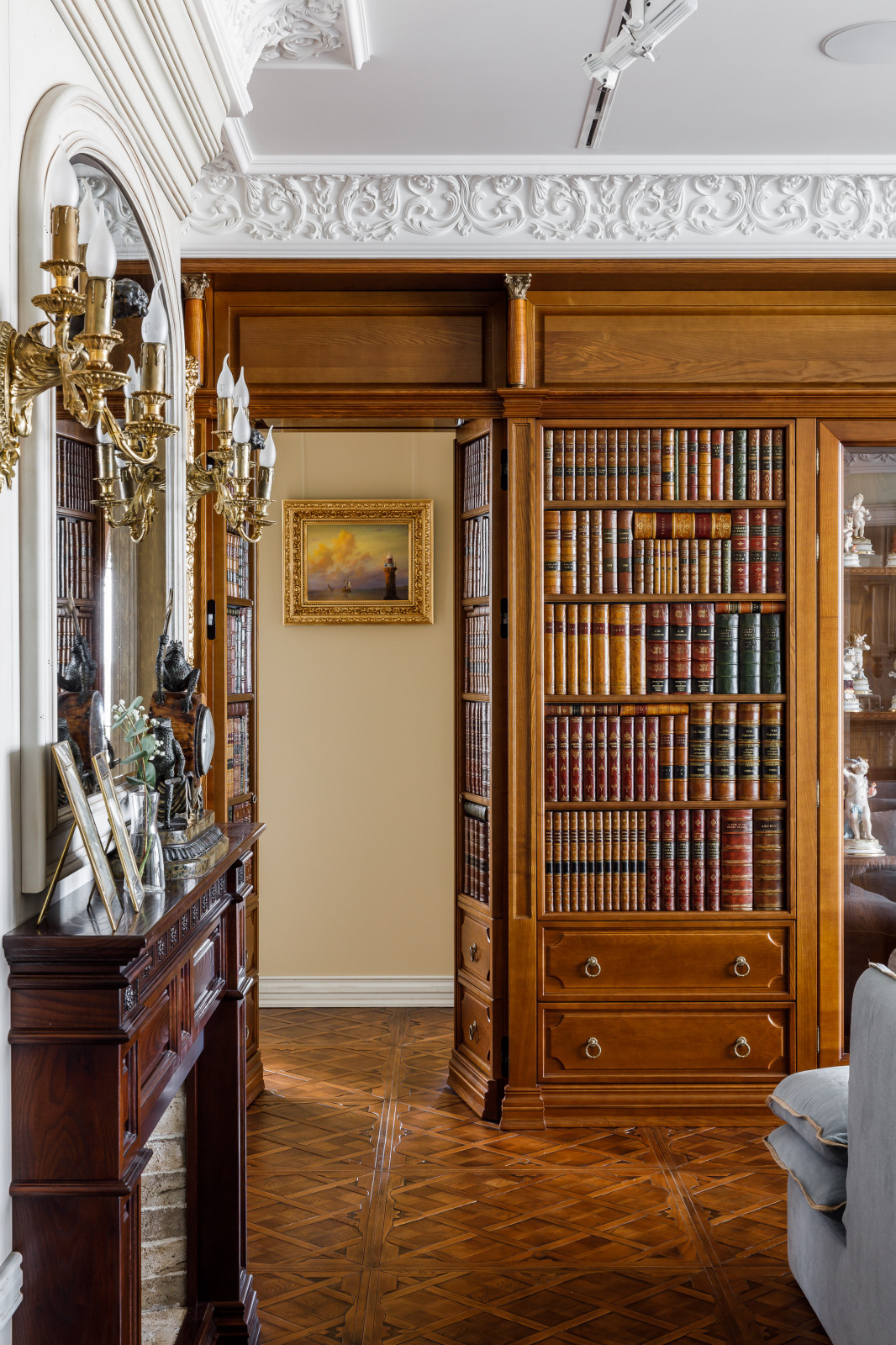 Квартира со скрытыми комнатами