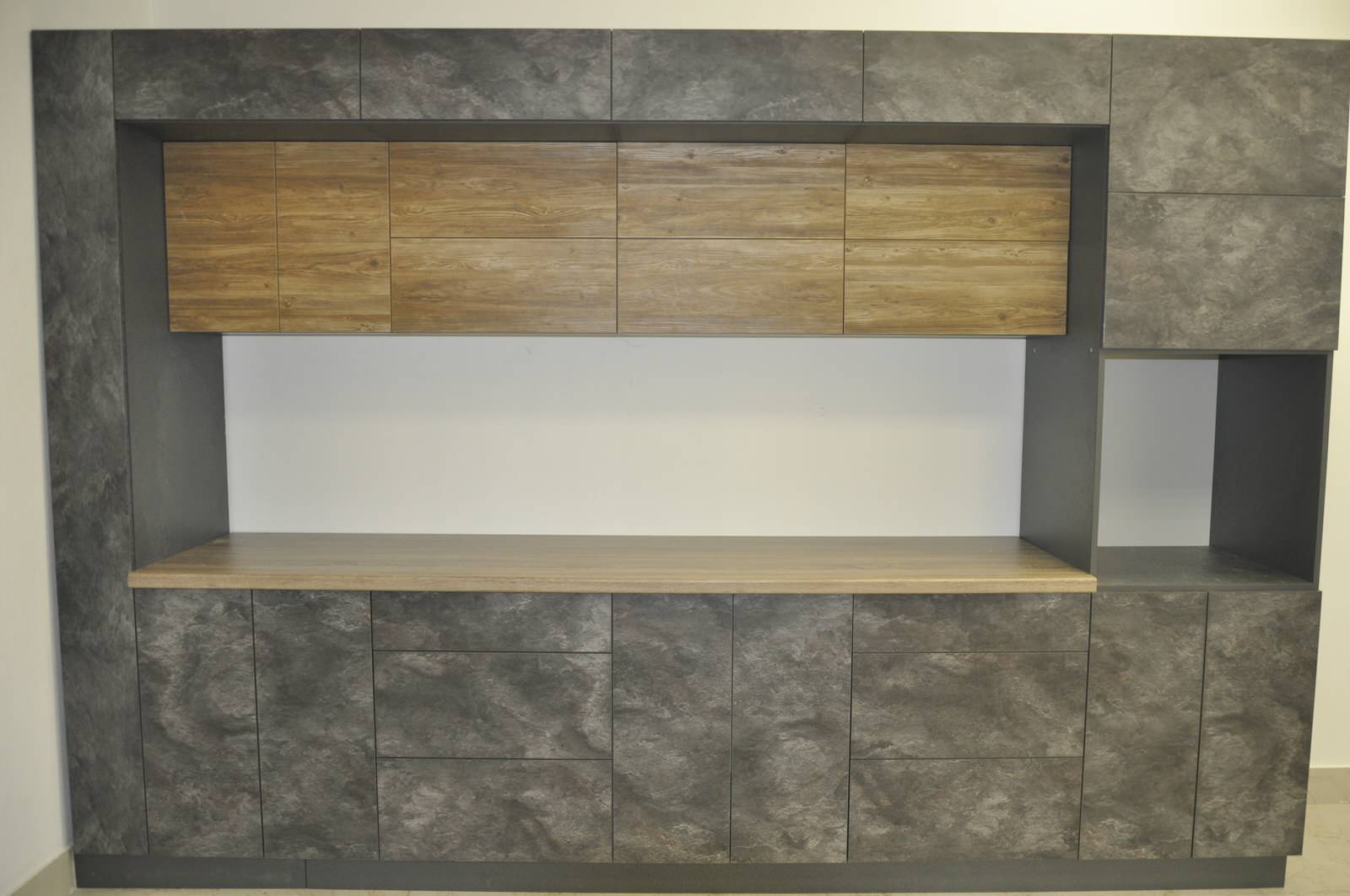 Обложка проекта: Наши кухонные гарнитуры