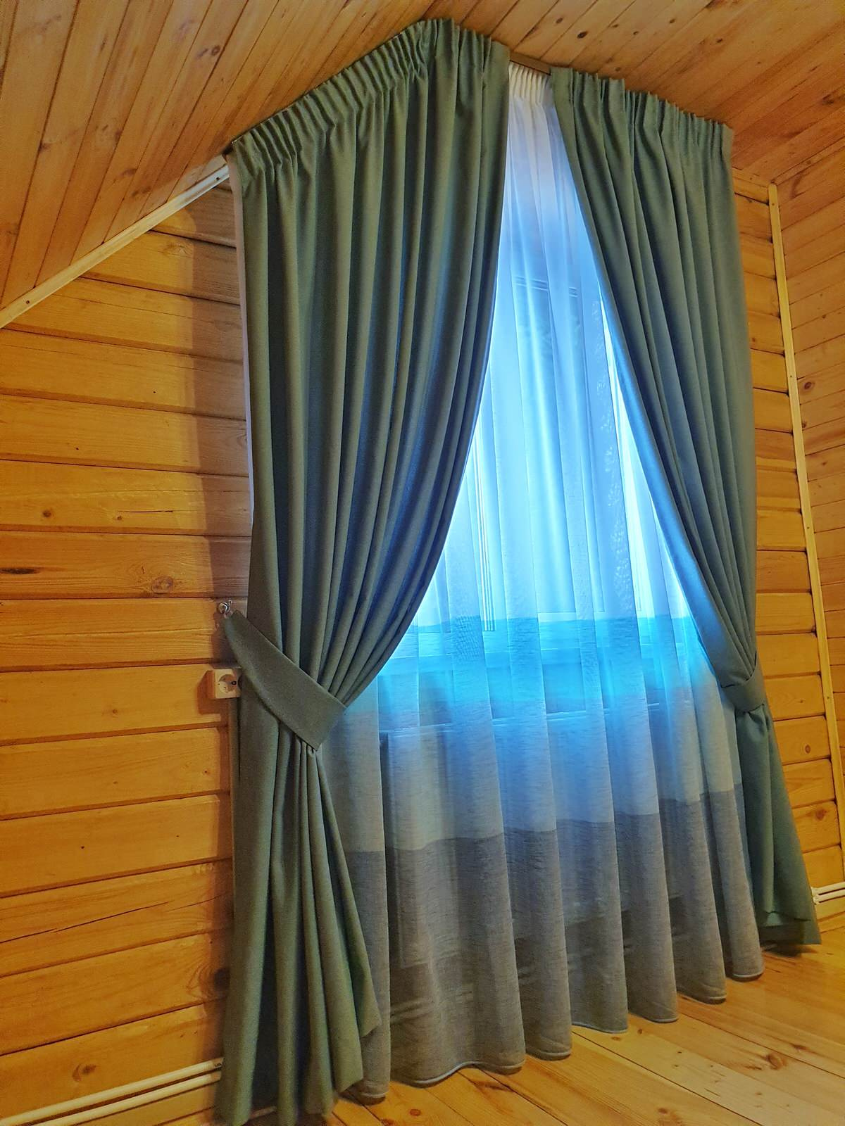 Обложка проекта: Шторы в частном доме