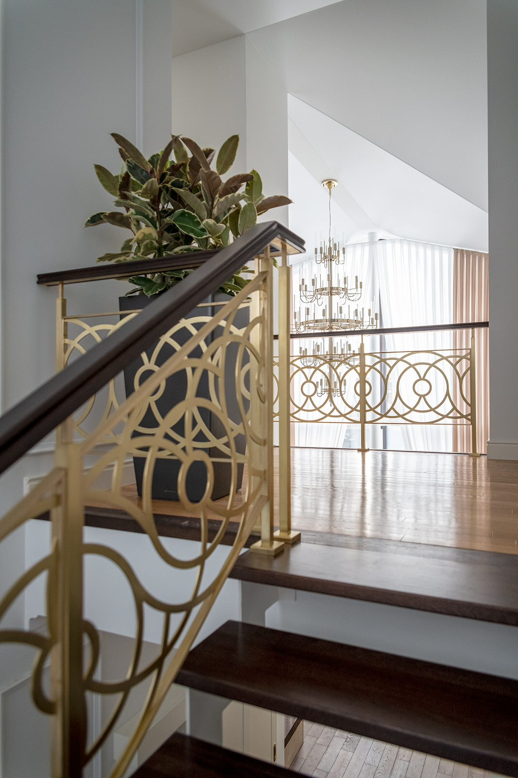 Белый, холодный, бразильский кофе