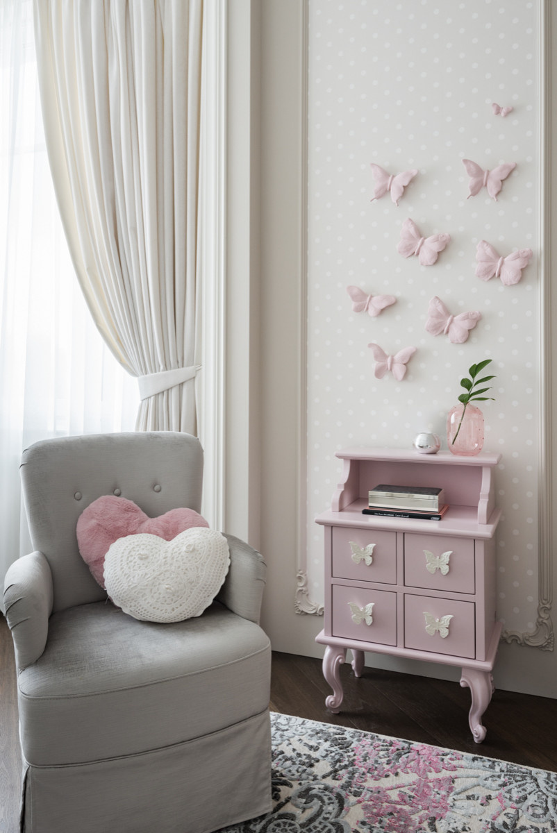 КВАРТИРА В САНКТ-ПЕТЕРБУРГЕ 150 м.кв.