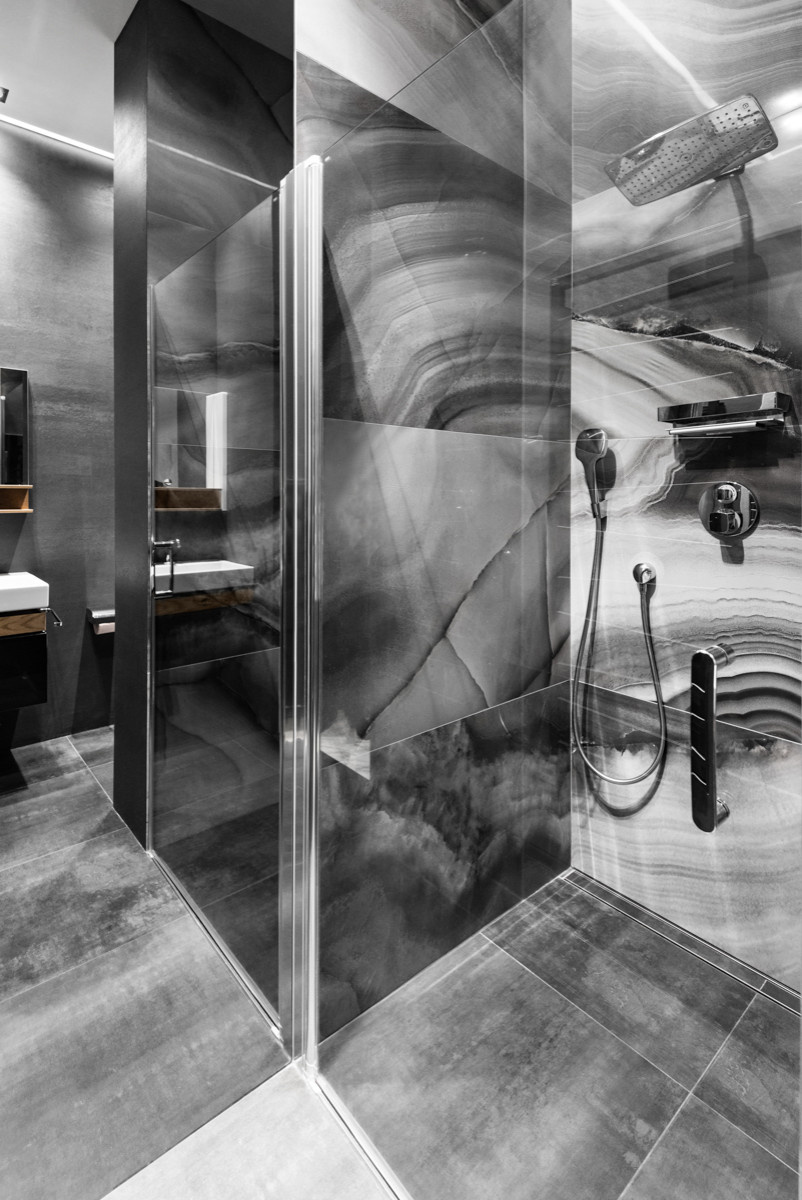 КВАРТИРА В САНКТ-ПЕТЕРБУРГЕ 150 м.кв.