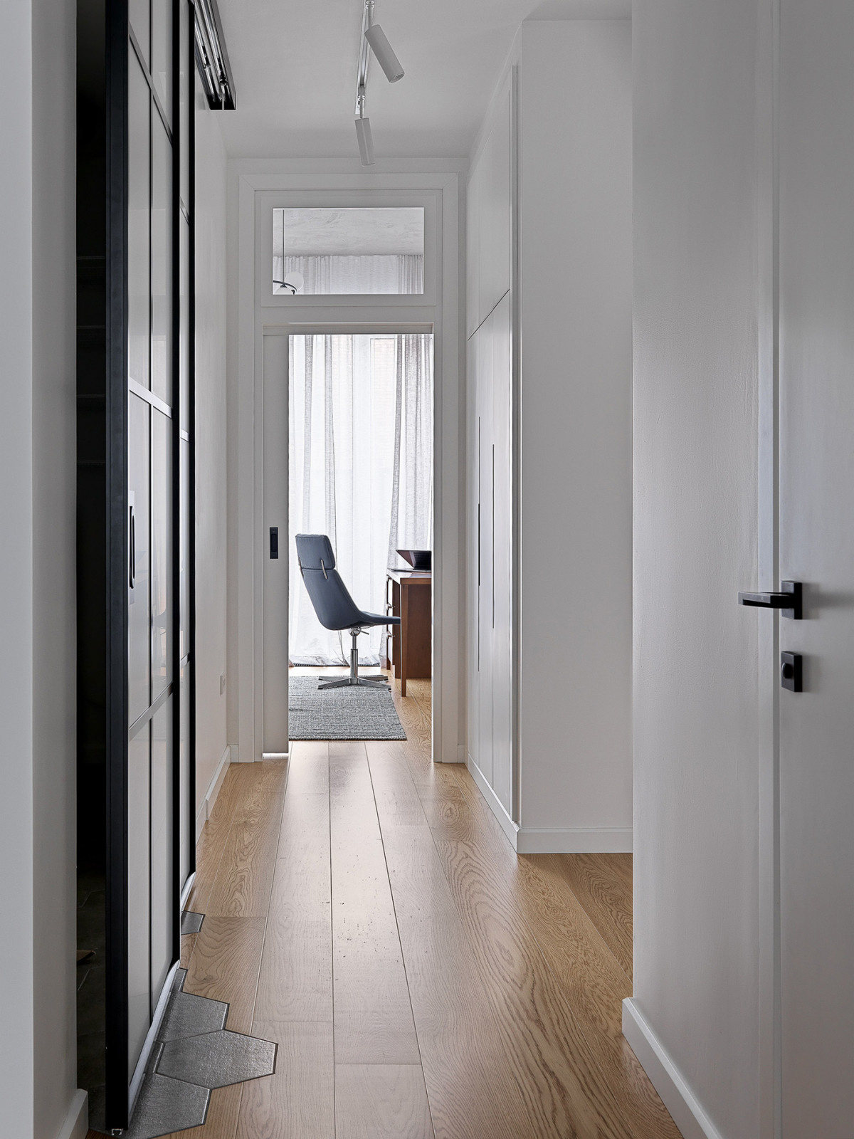 Bright apartment in Almaty