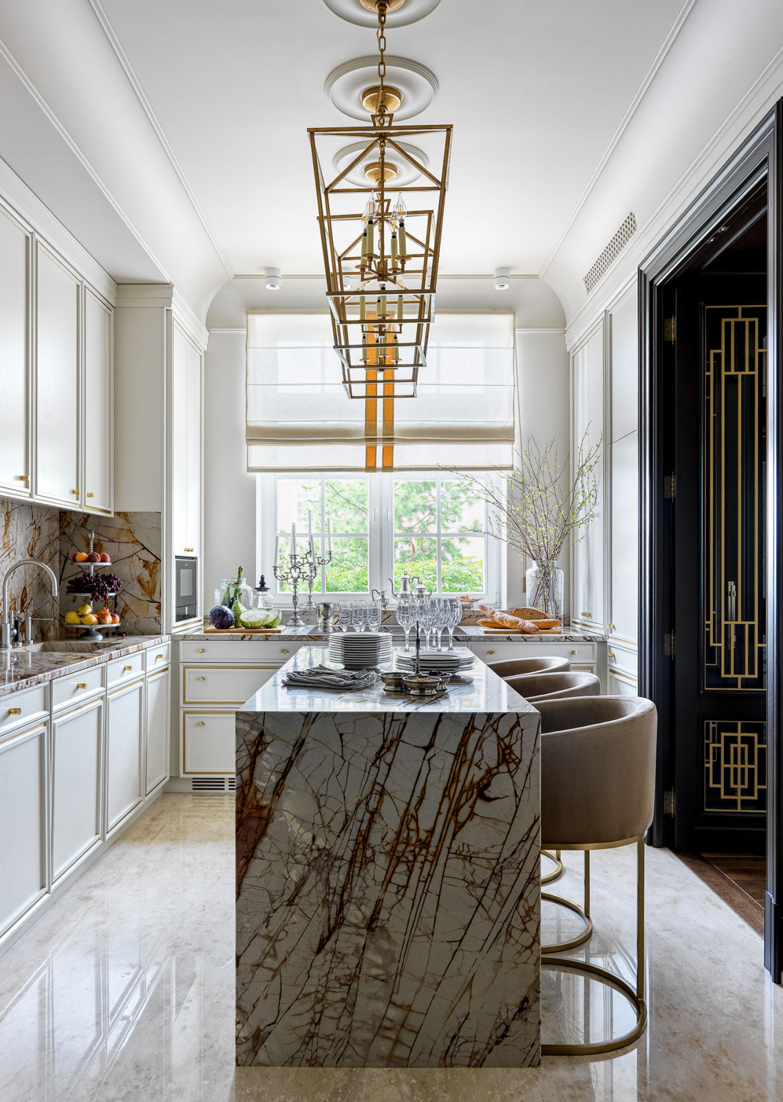 Как подобрать и с чем сочетать кухонный фартук