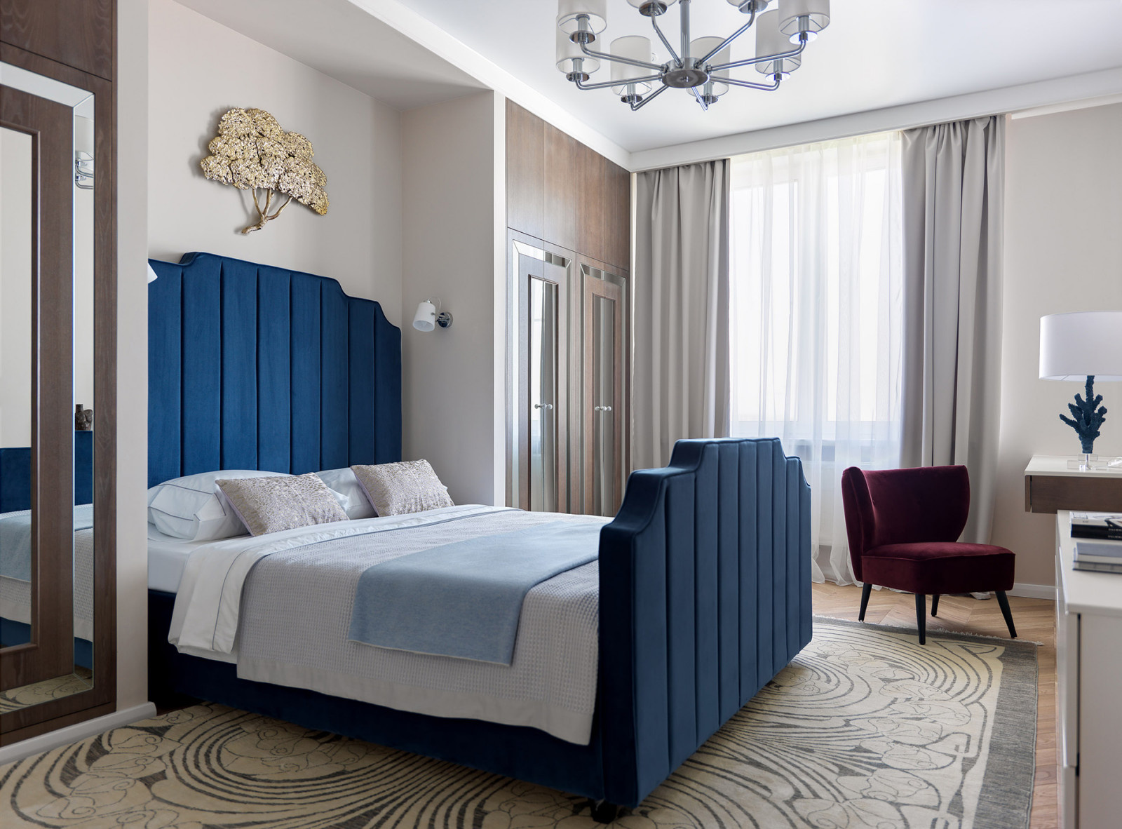 Arartment in Saint-Petersburg by TaupeHome