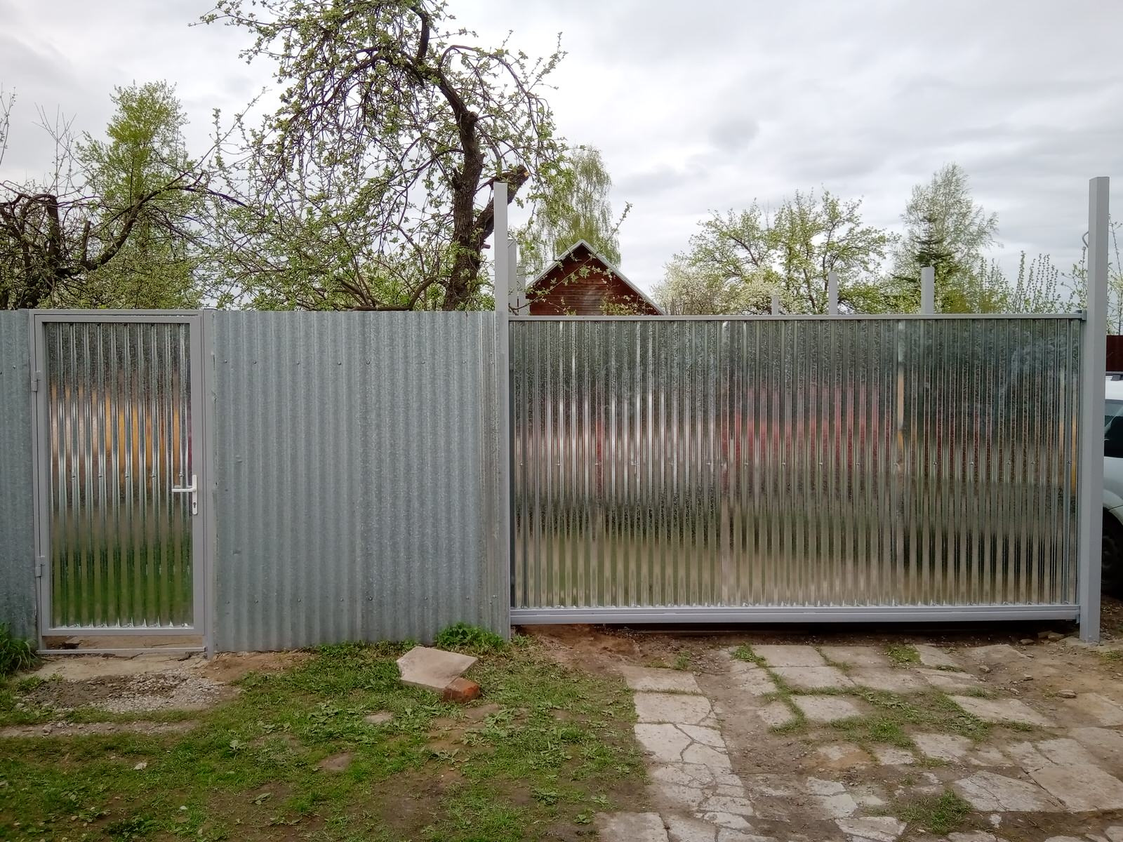 ООО "СтройМонтажВорот"