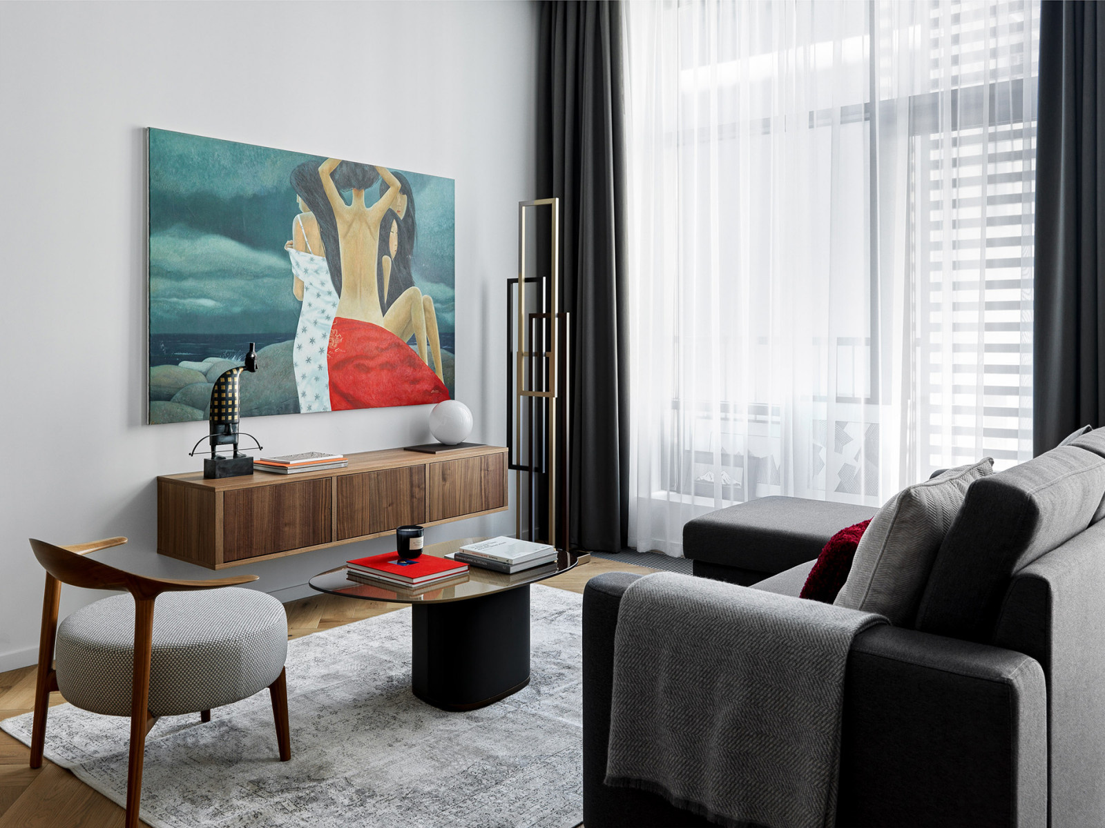 Apartment with accent