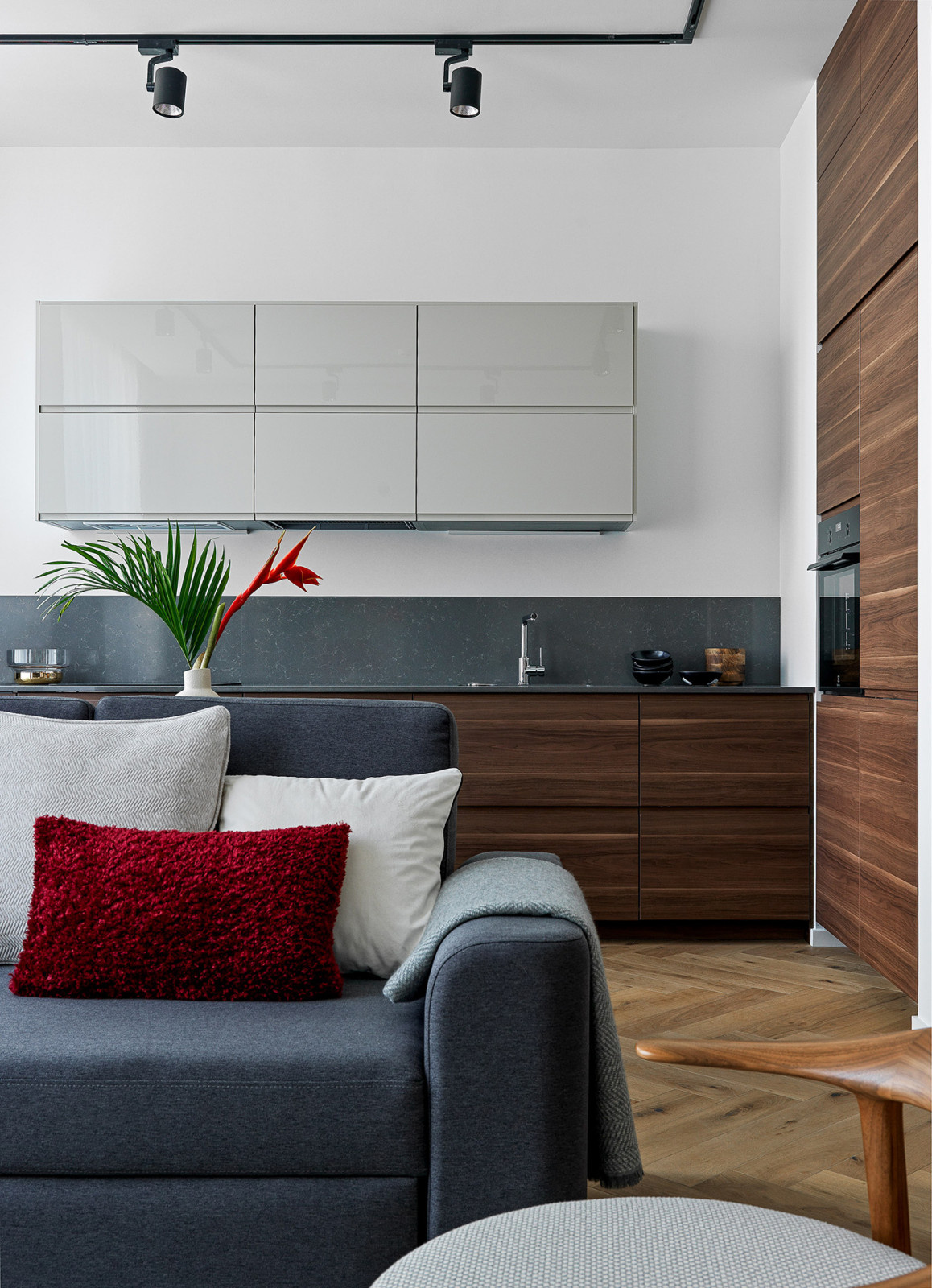 Apartment with accent