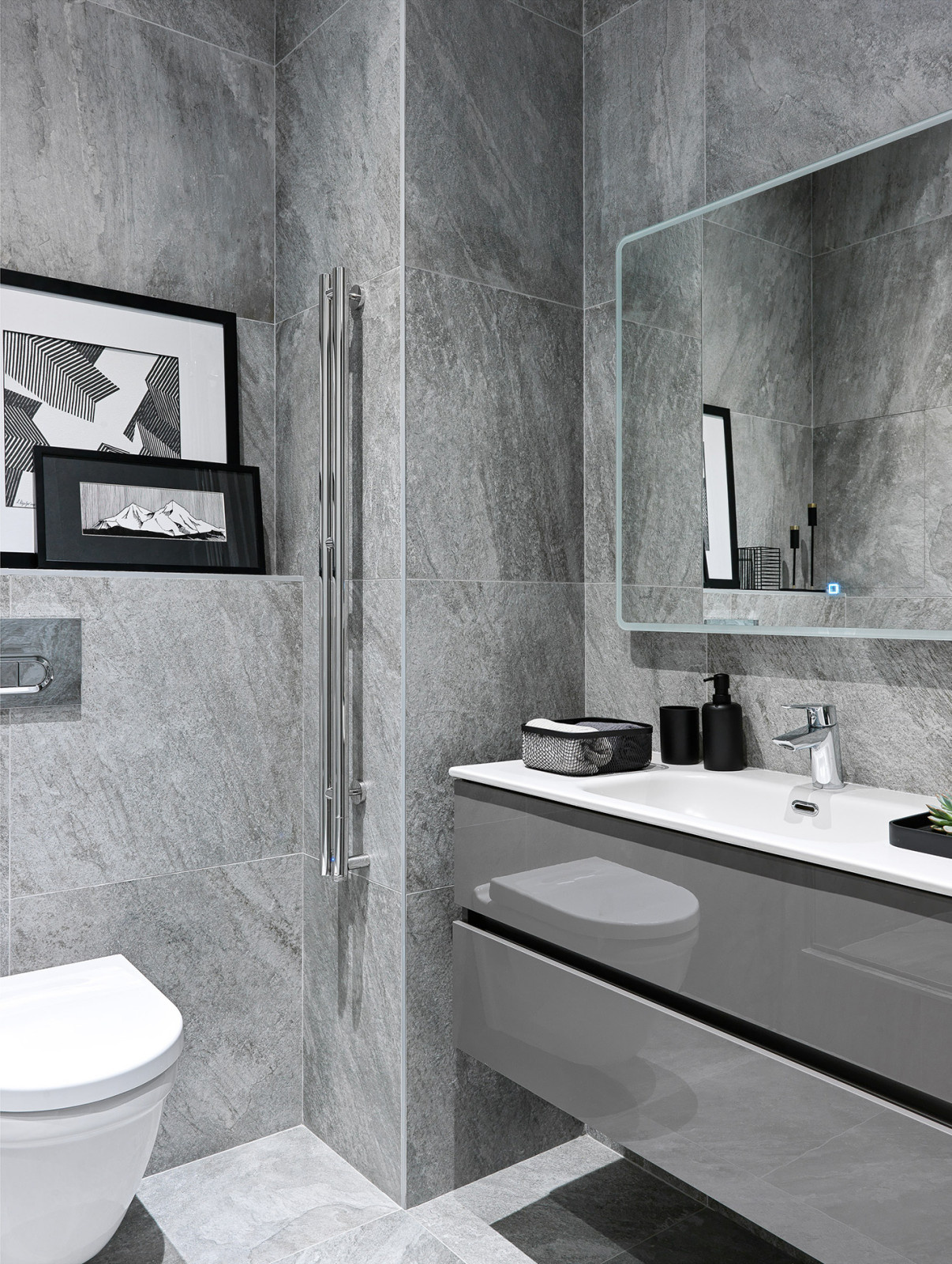 Apartment with accent
