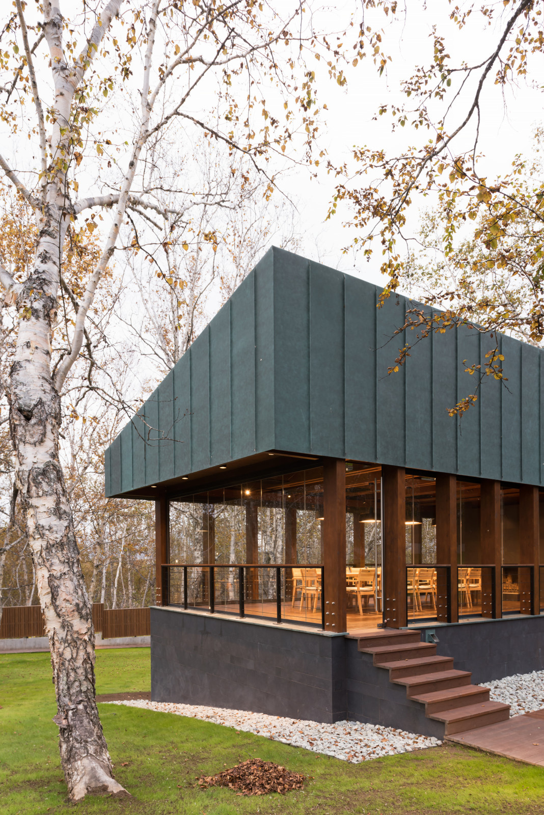 Павильон летней кухни на Камчатке