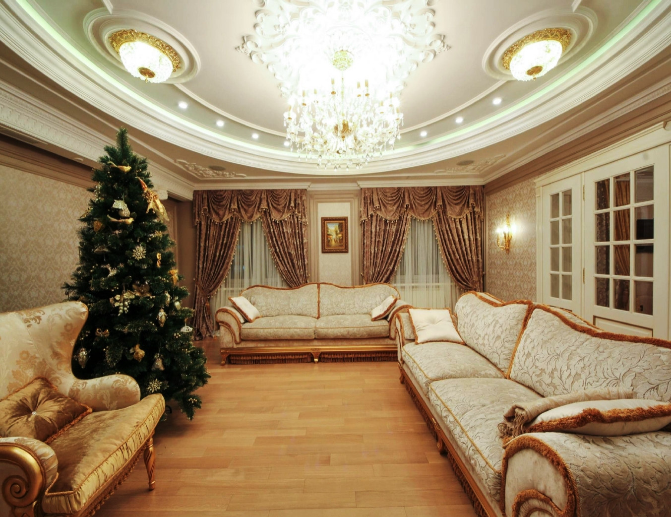 Обложка проекта: Квартира в центре, Дизайнеры Денис Овчинников и Анастасия Сапрыкина