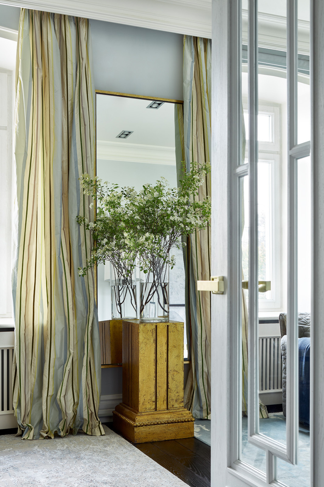 Houzz тур: Двухэтажная квартира на Патриарших прудах