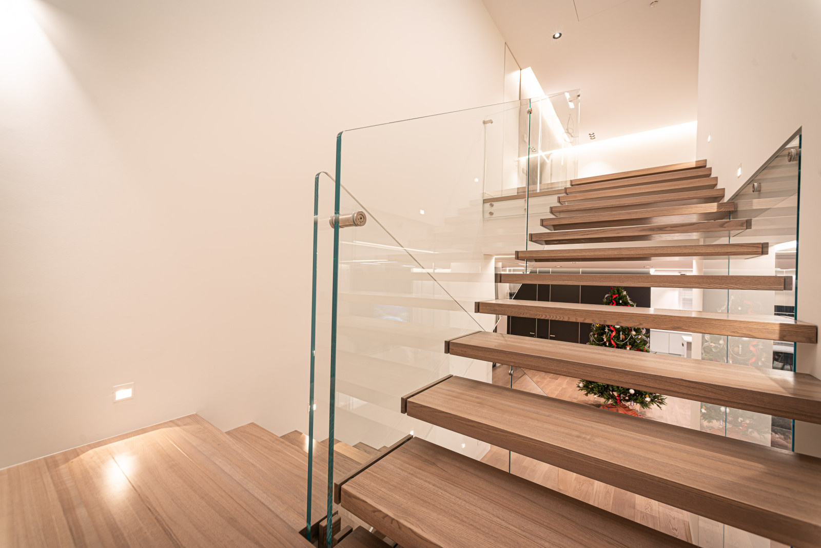 Больцевая лестница