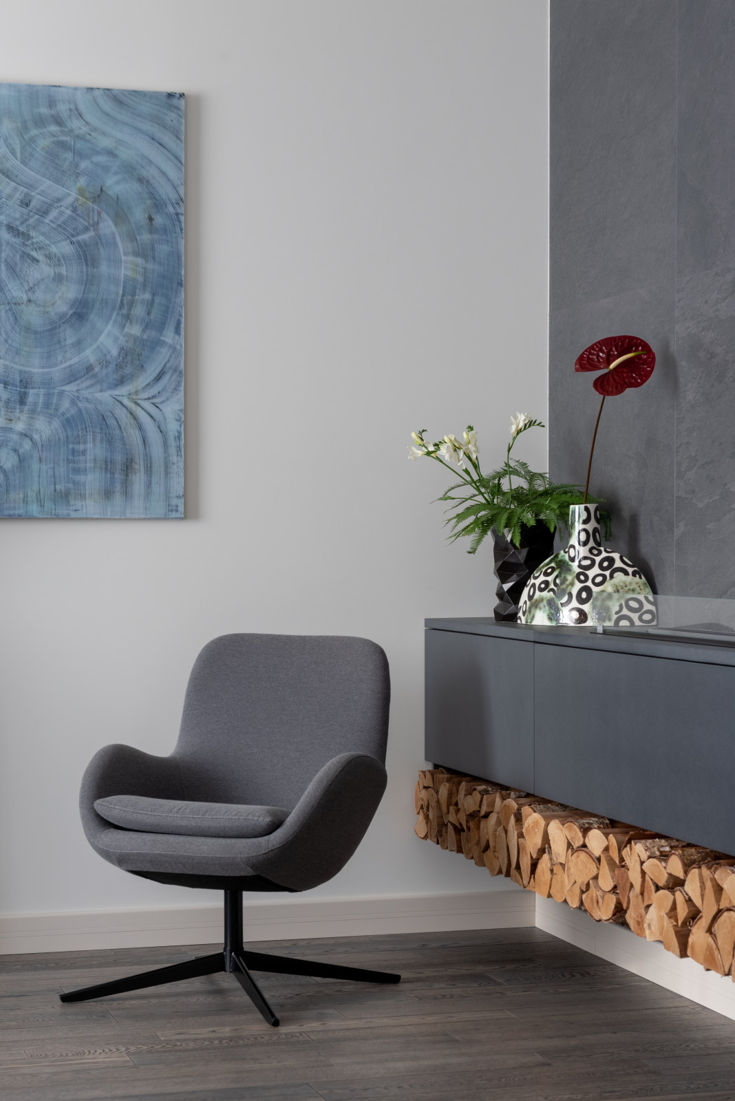 Warm minimalism