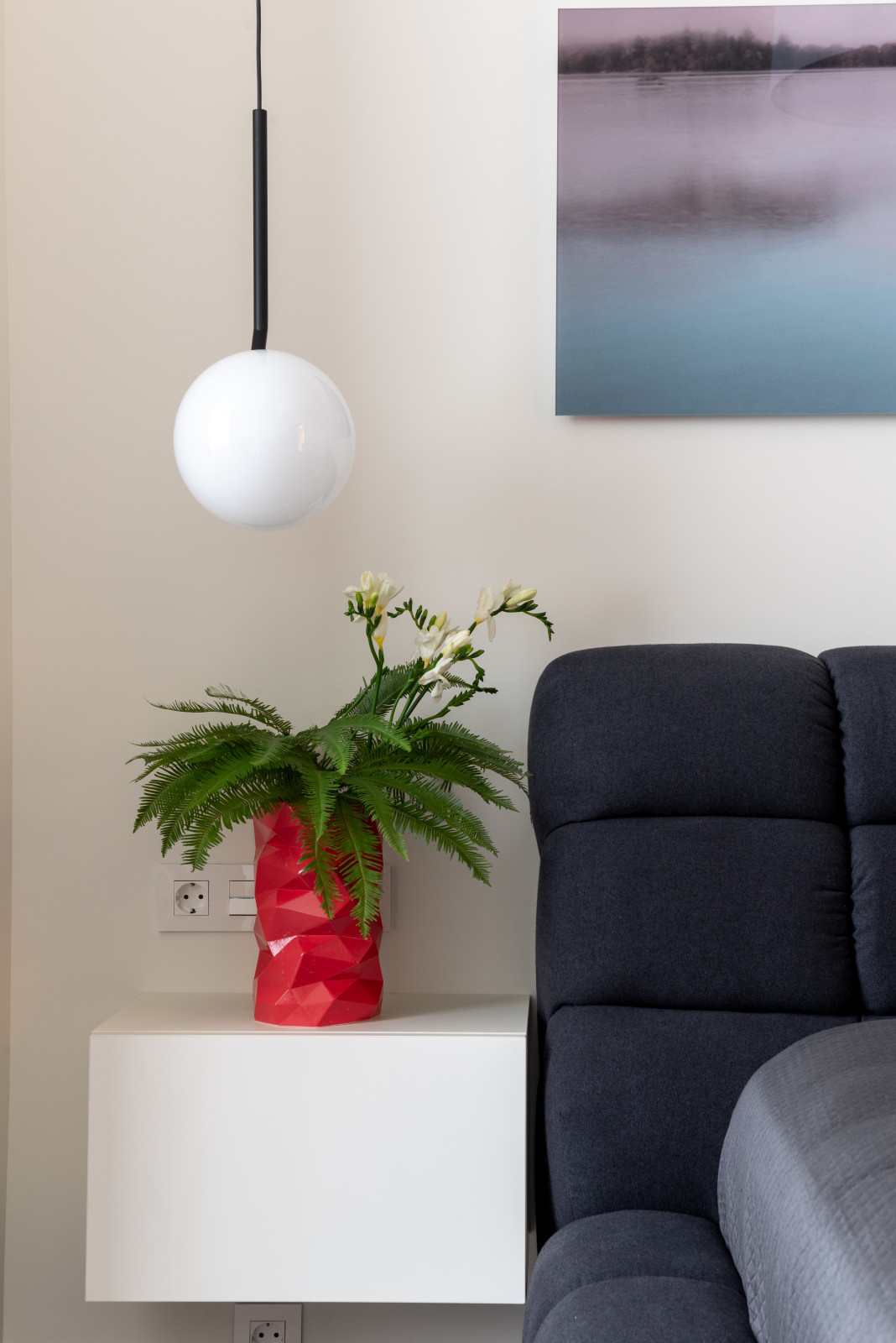 Warm minimalism