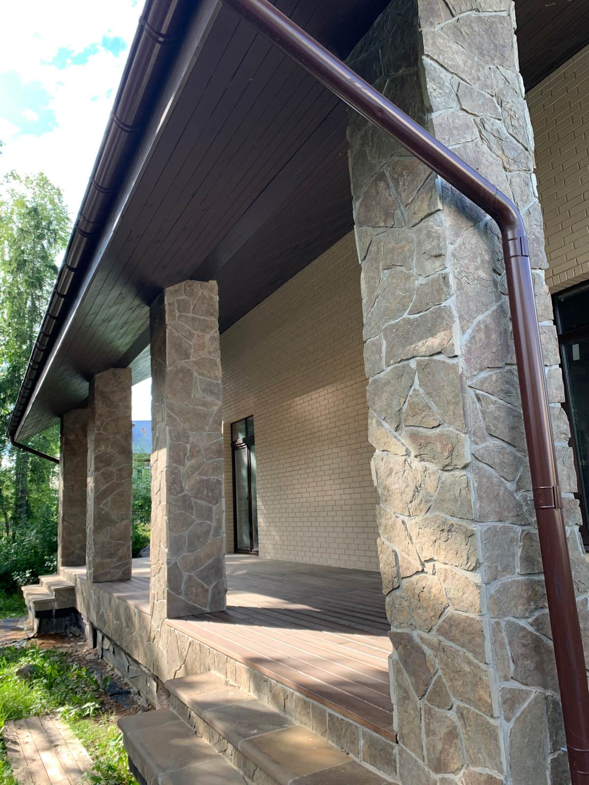 Сосновый Бор фасад: Юго-западный вид