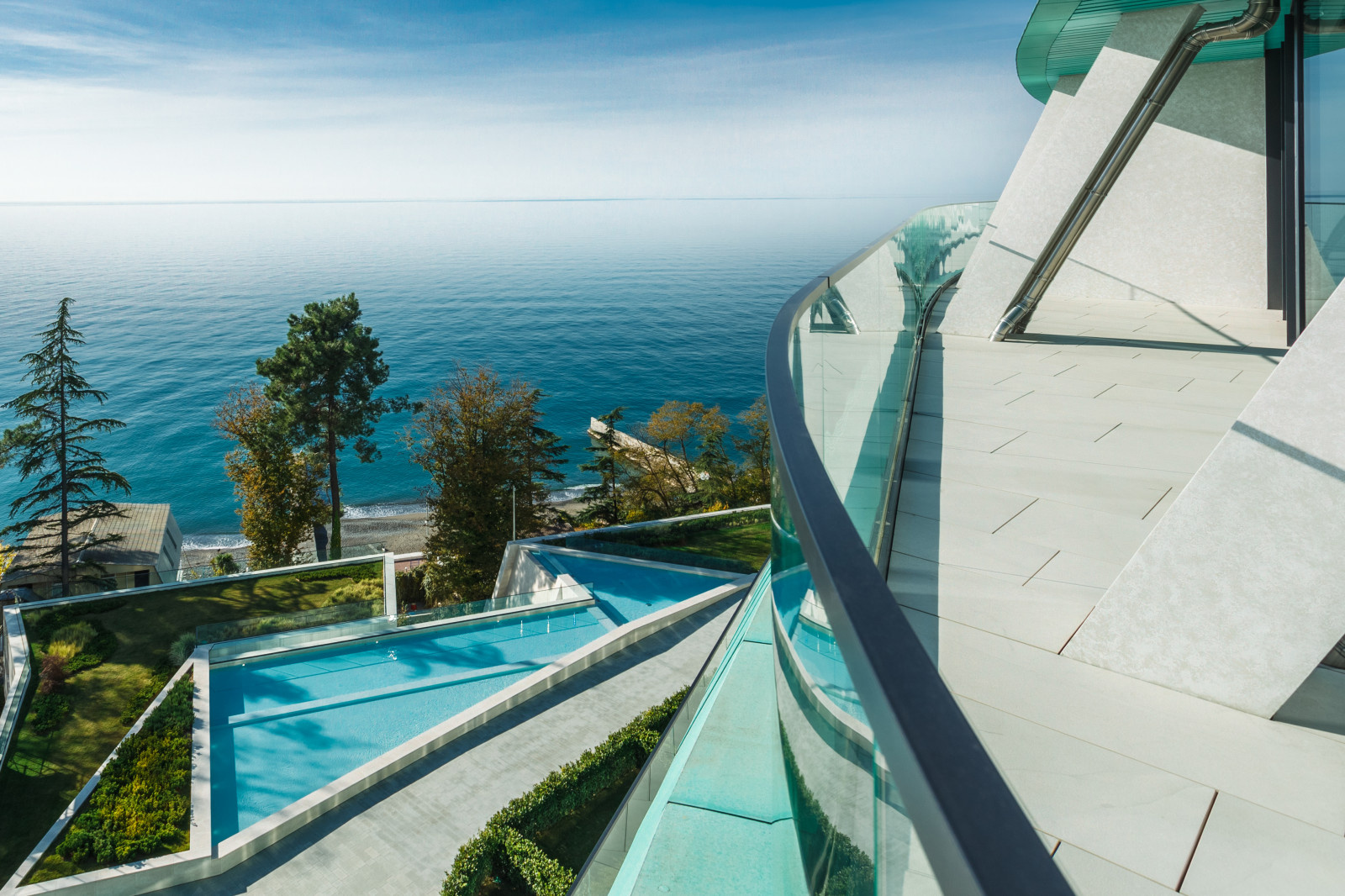 REEF RESIDENCE
