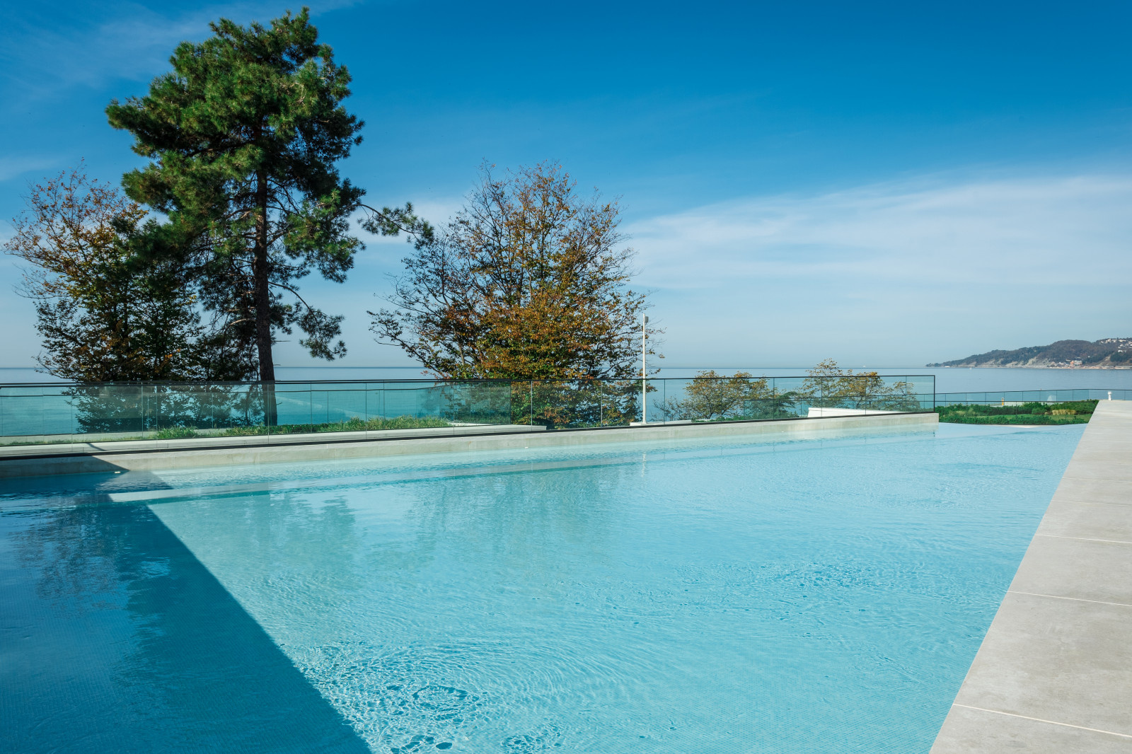 REEF RESIDENCE