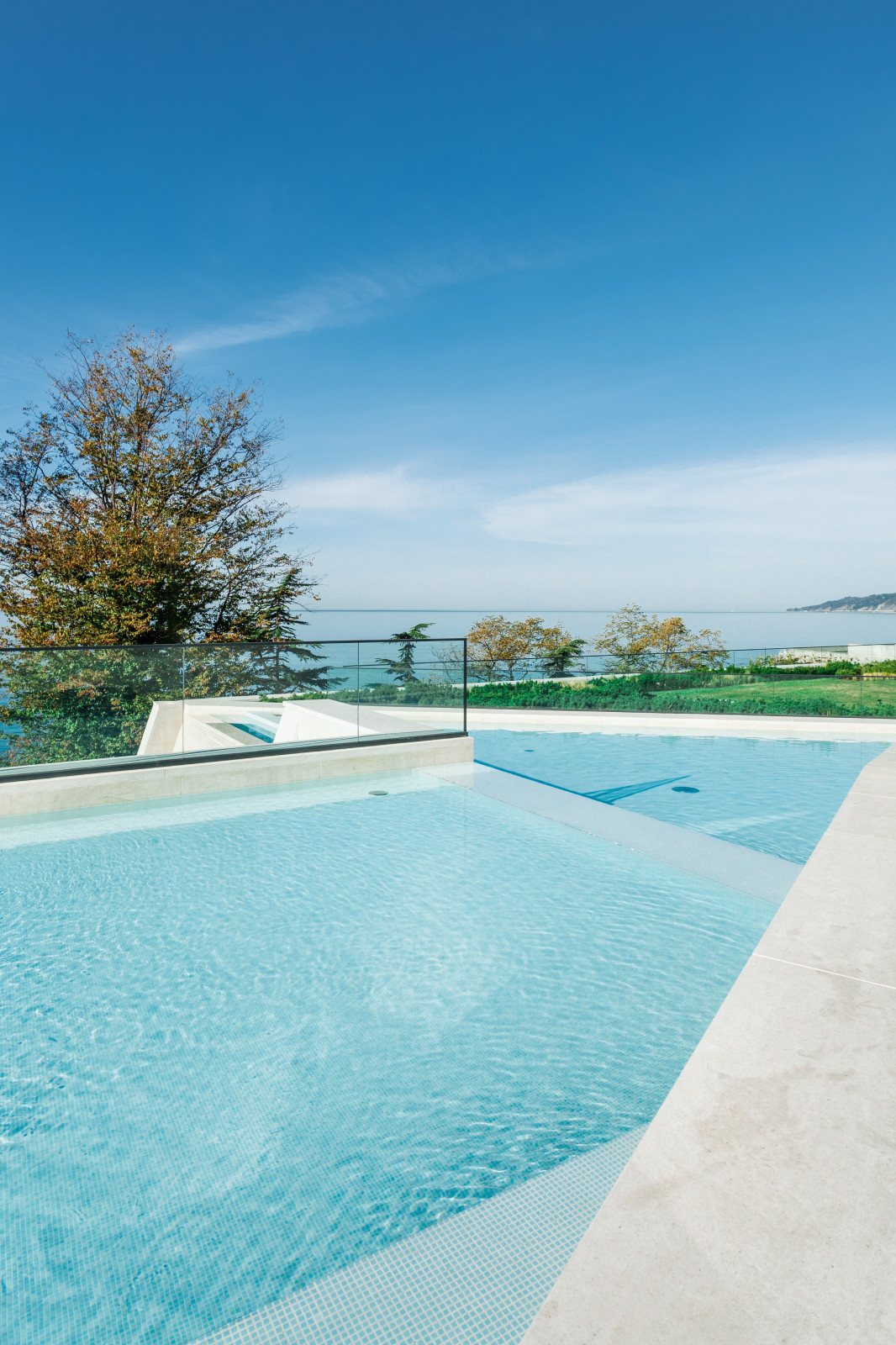 REEF RESIDENCE