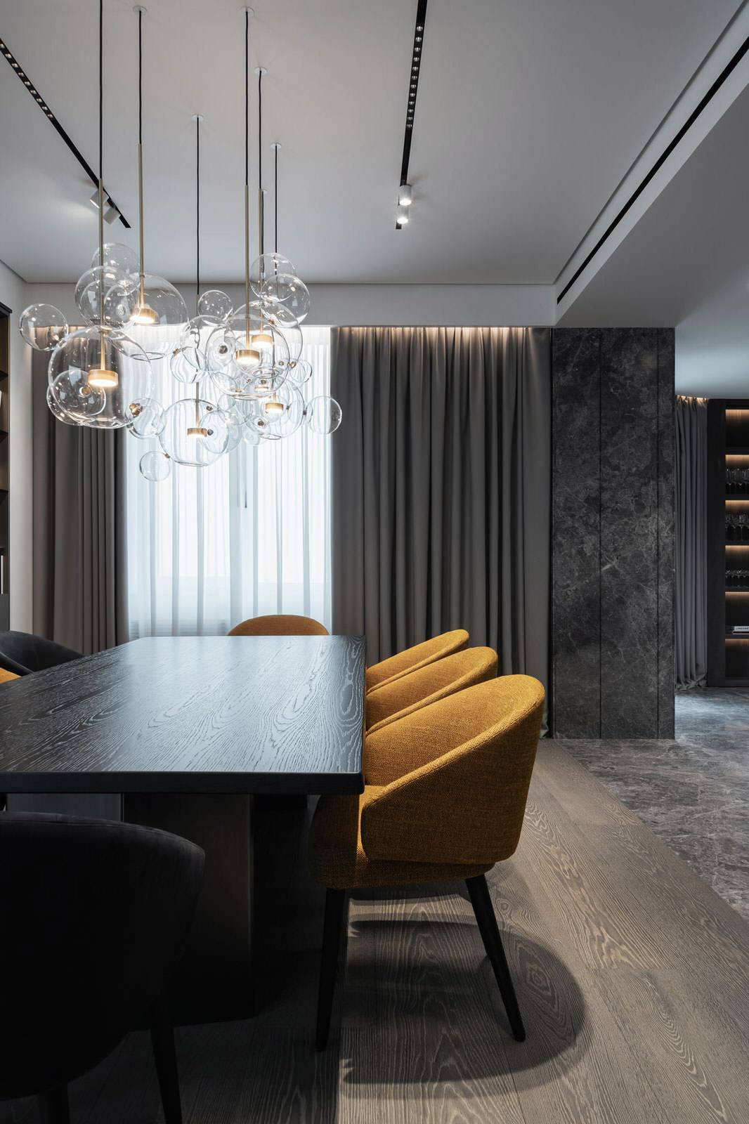 Triumph: eclectic style of stones & metals