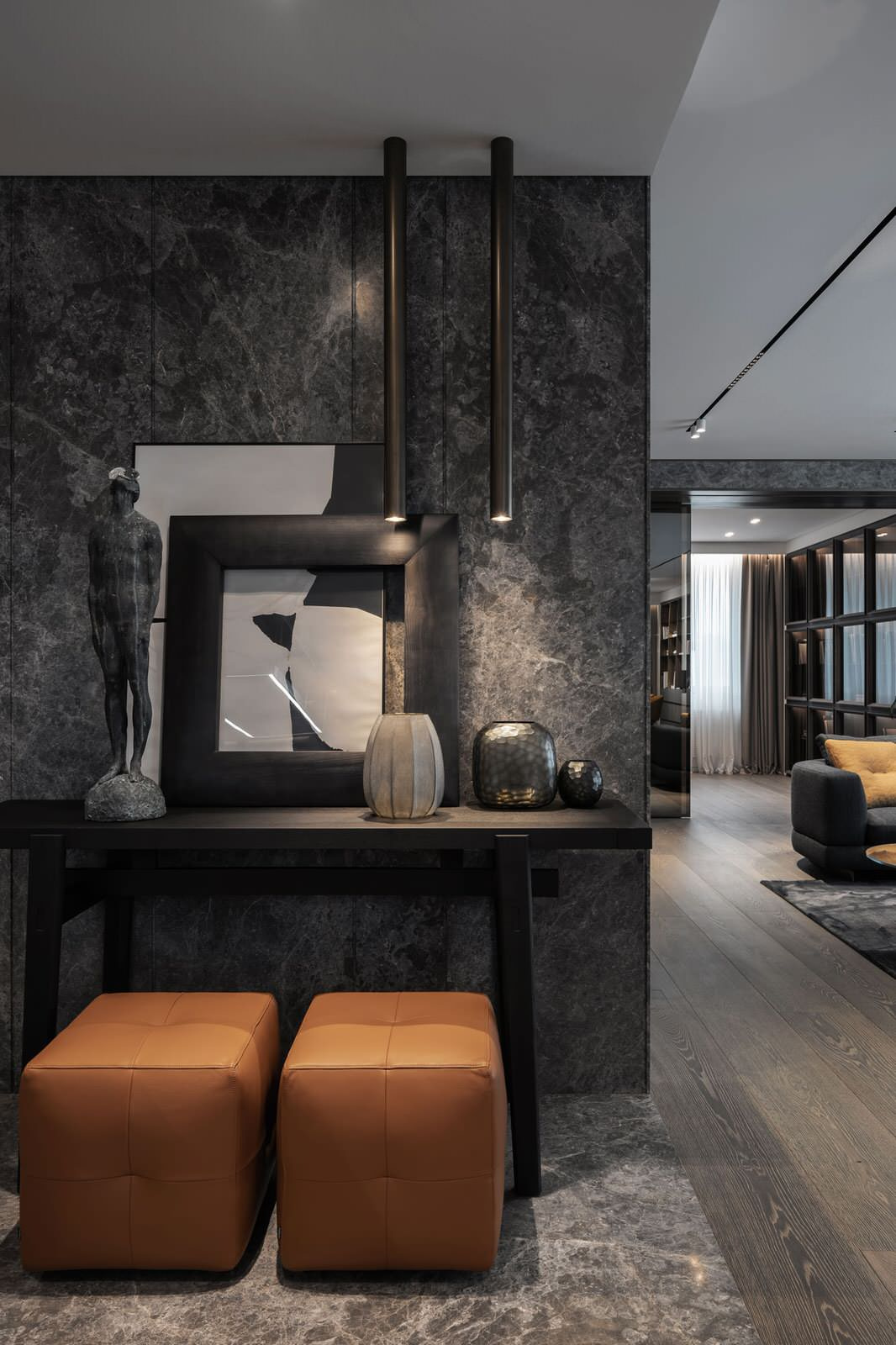 Triumph: eclectic style of stones & metals