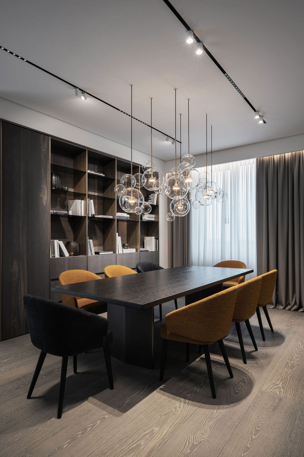 Triumph: eclectic style of stones & metals