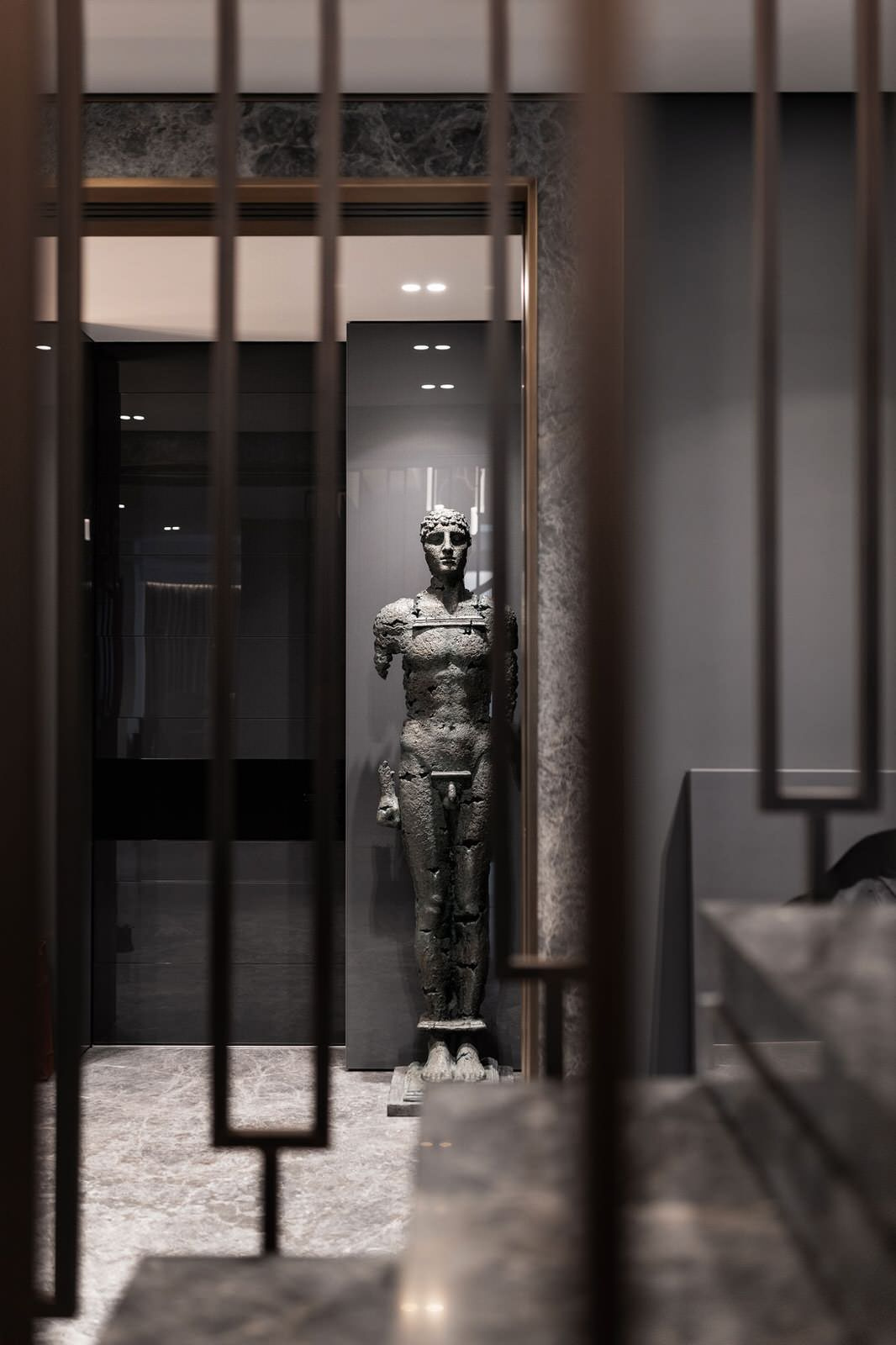 Triumph: eclectic style of stones & metals
