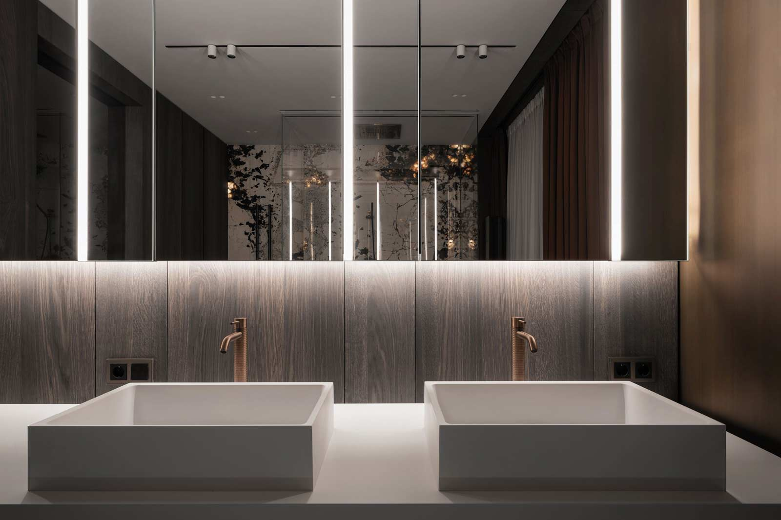 Triumph: eclectic style of stones & metals