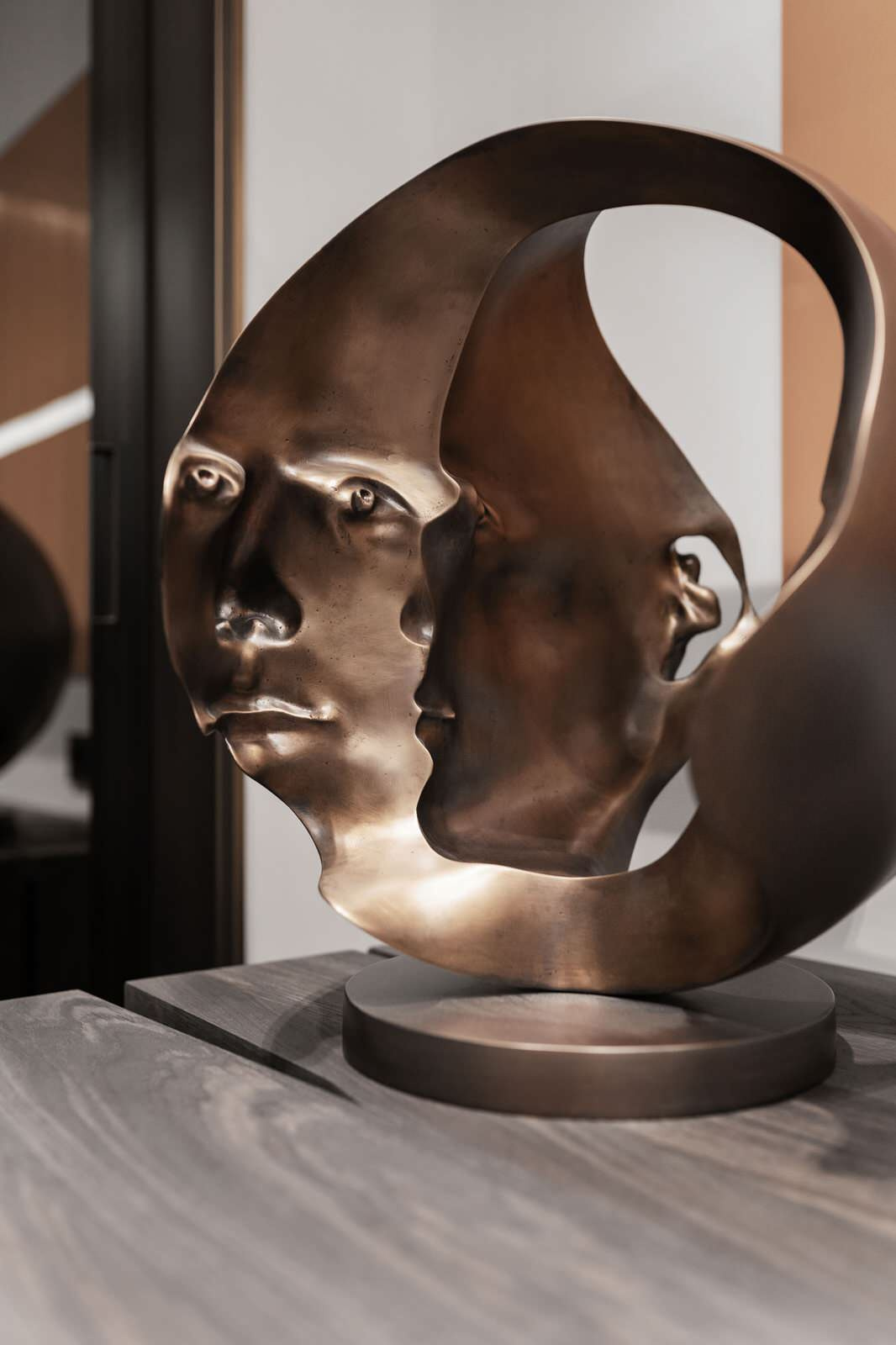 Triumph: eclectic style of stones & metals