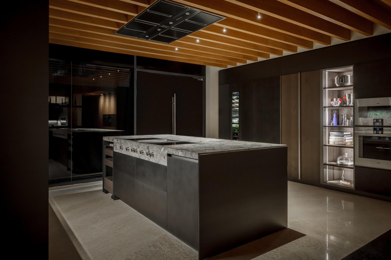 Кухонная студия •Wonderful + Kitchens•  Кухни и техника.