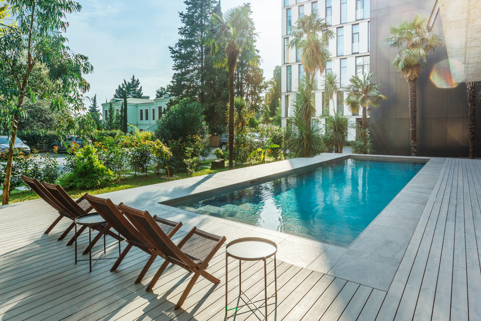 Фрагмент уличного бассейна на территории SPA.