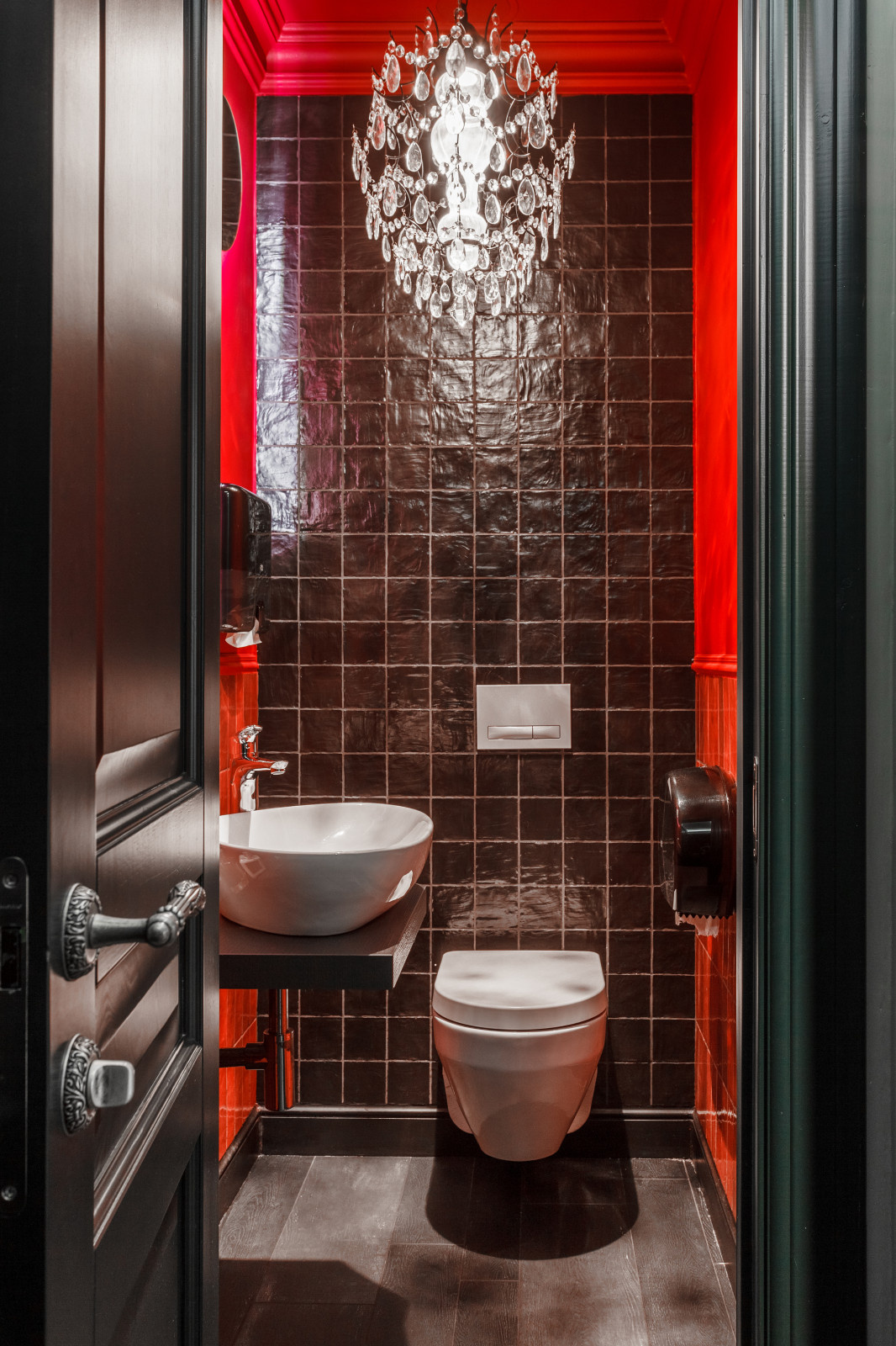 WC в ресторане •КРУТОN•