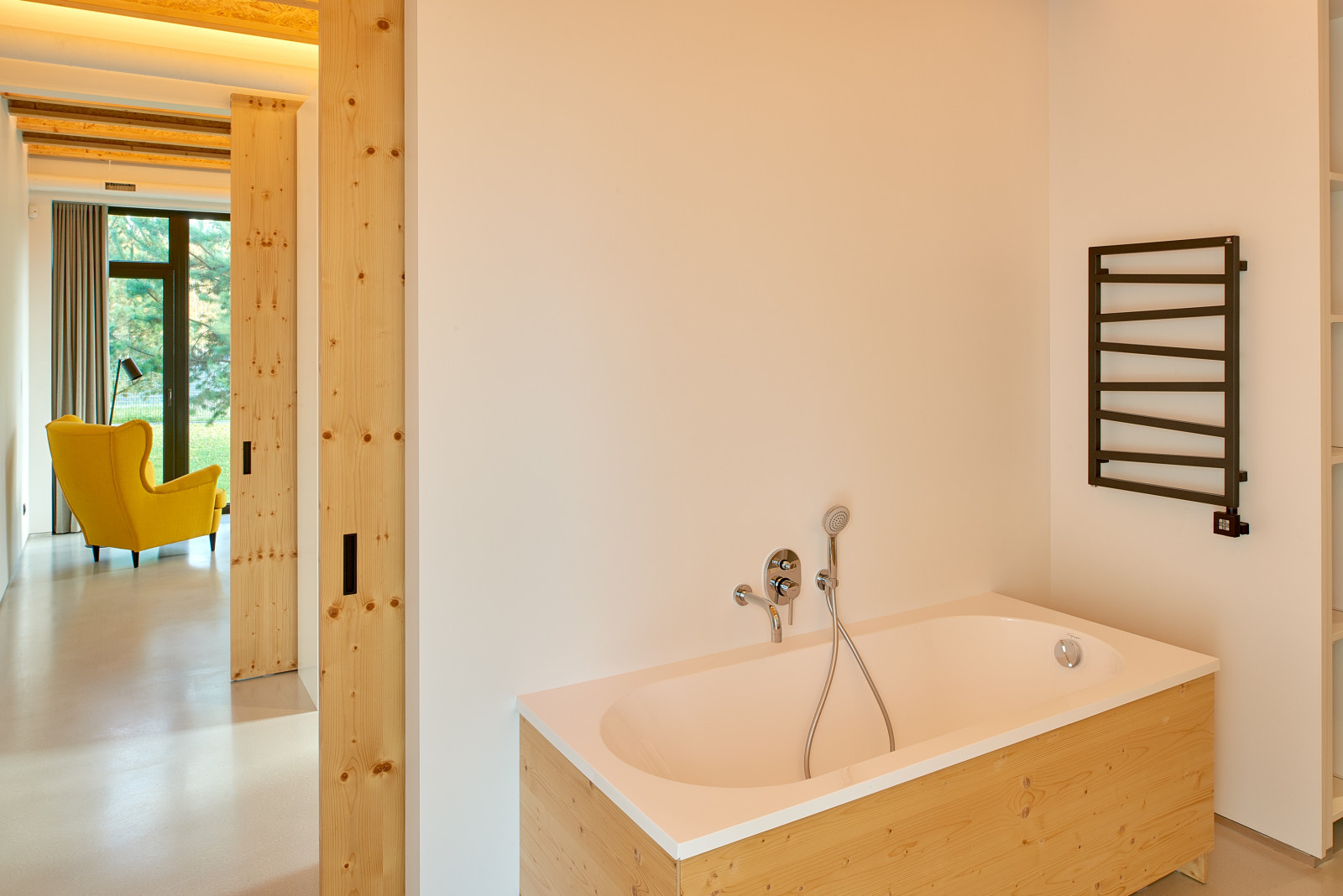 Houzz Литва: Дом на окраине Вильнюса, куда приходят олени