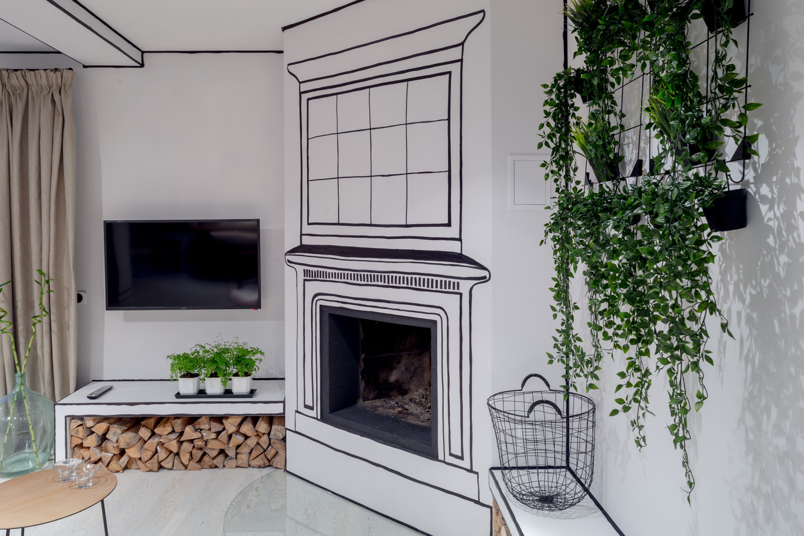 Нарисованная гостиная. Дачный ответ.