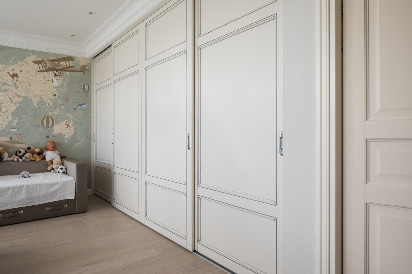 Наличная фасады