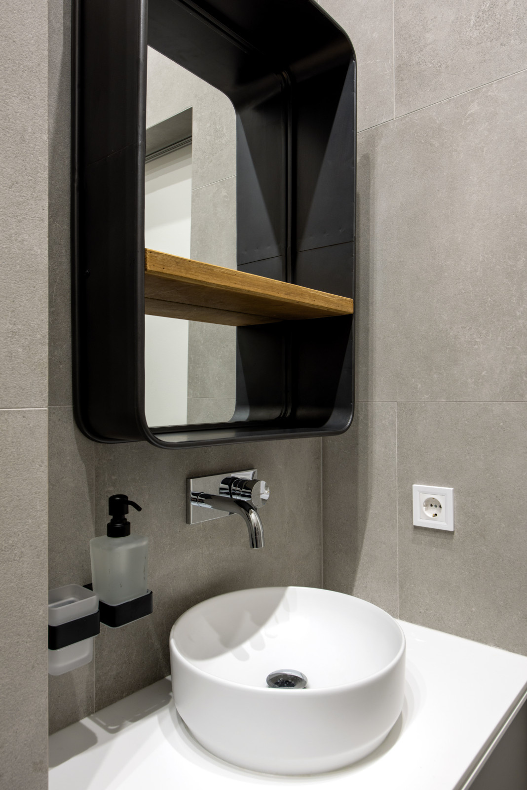 Двухуровневая квартира 130м2 с террасой и панорамным видом