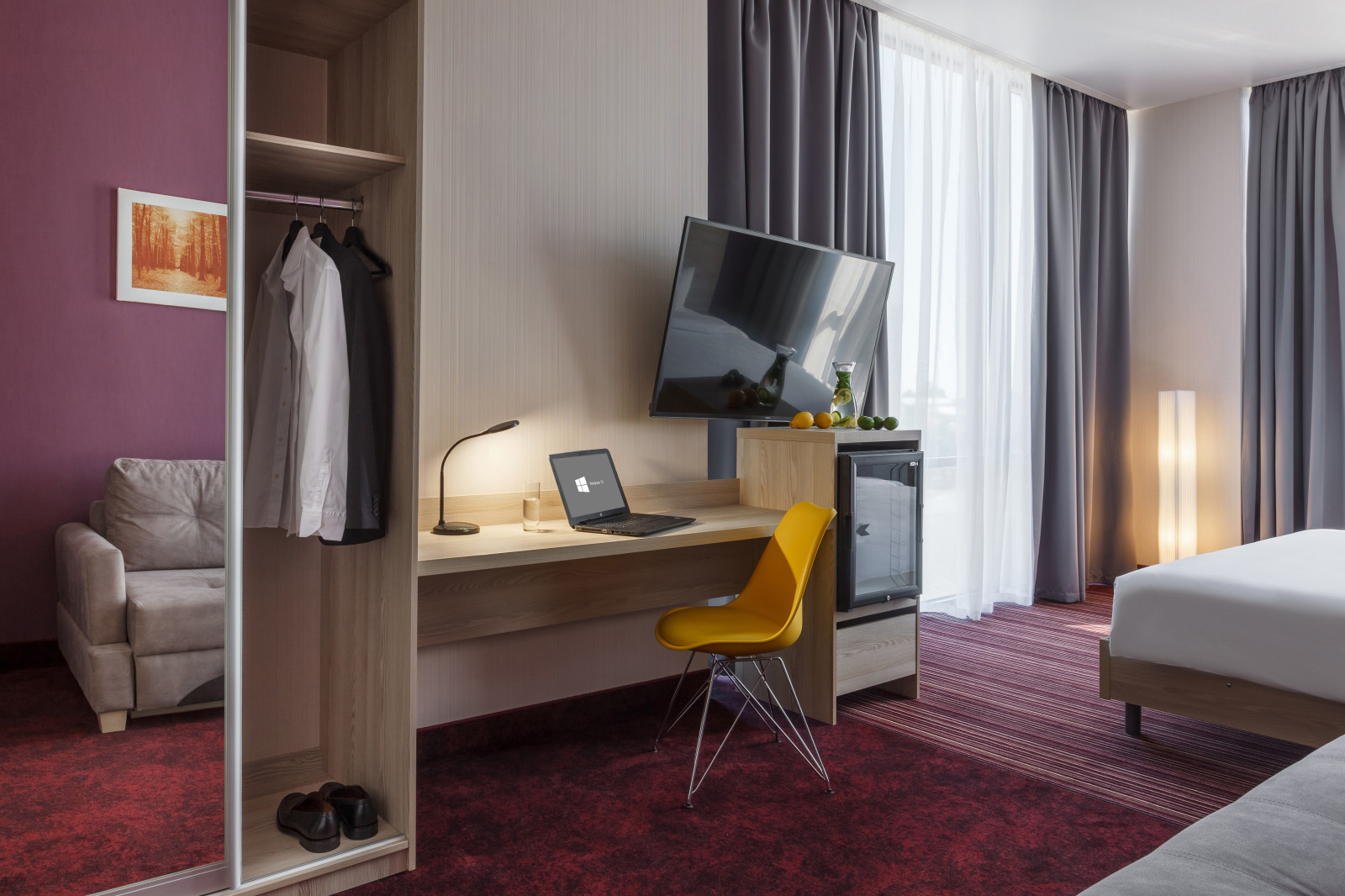Отель •Golden Tulip•