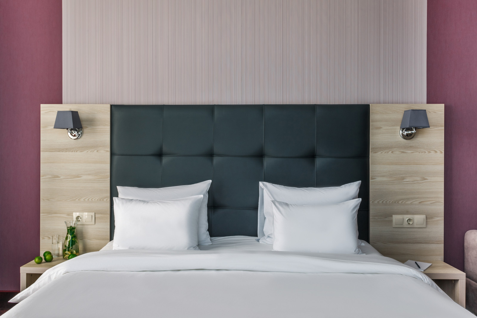 Отель •Golden Tulip•