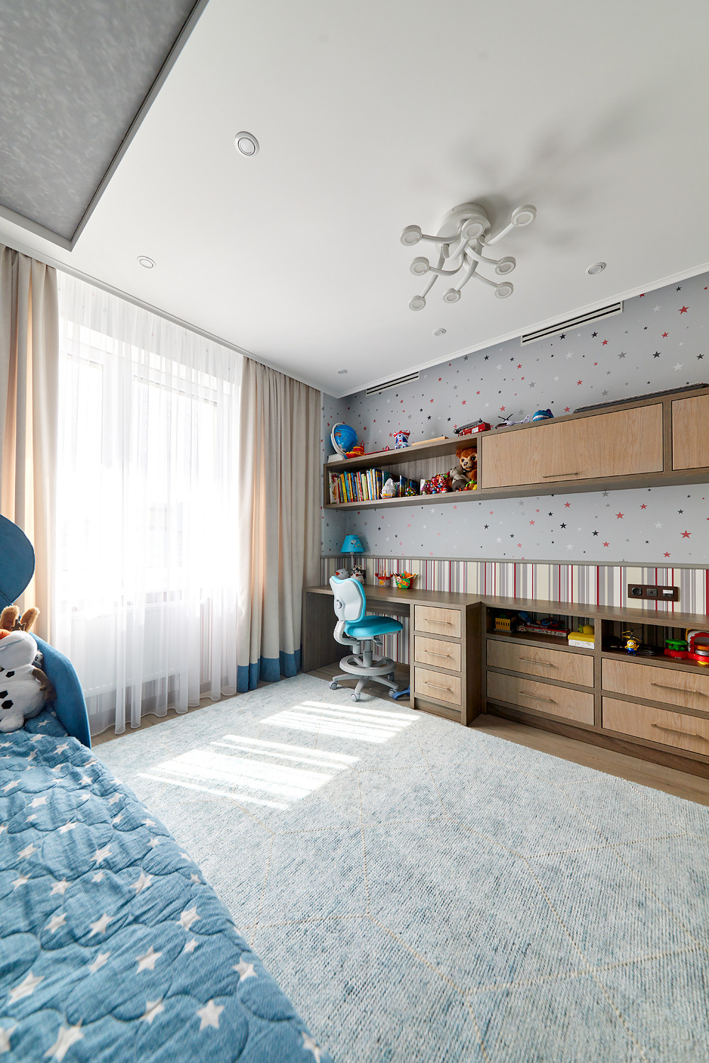 Квартира площадью 170 кв.м. в Брянске. Реализованный проект.