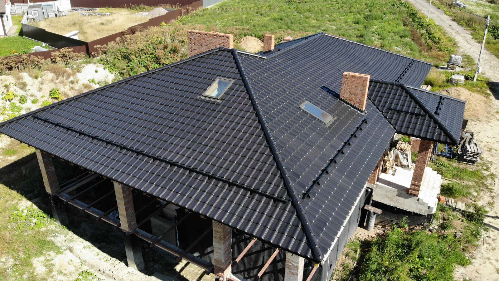 Монтаж керамической черепицы.