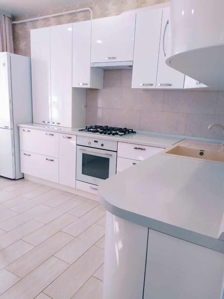 Обложка проекта: Кухня 0041