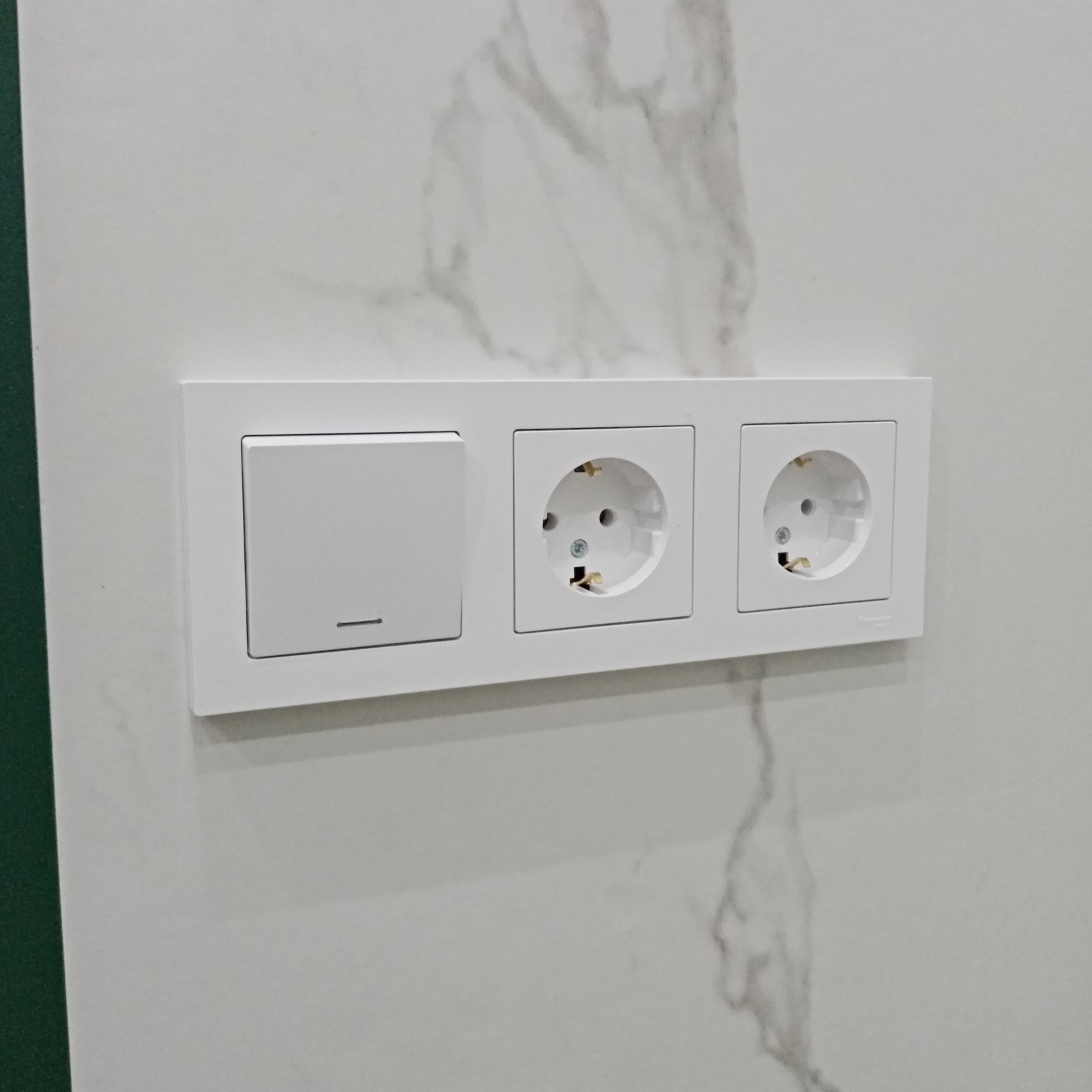 Электромонтаж в квартире