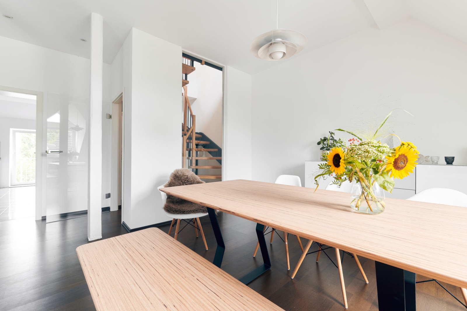 Стол и лавка из BauBuche