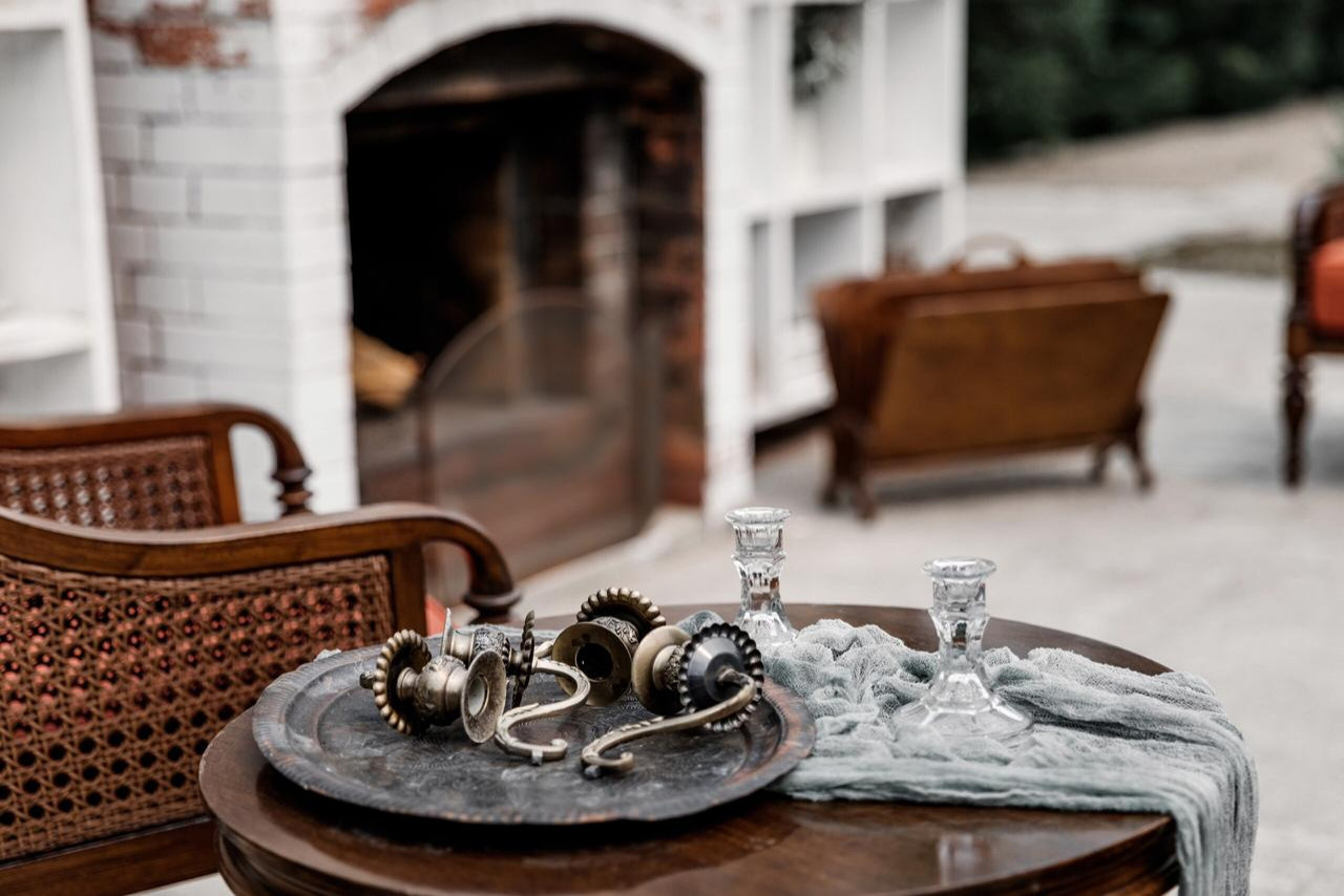 Белая усадьба 1.0