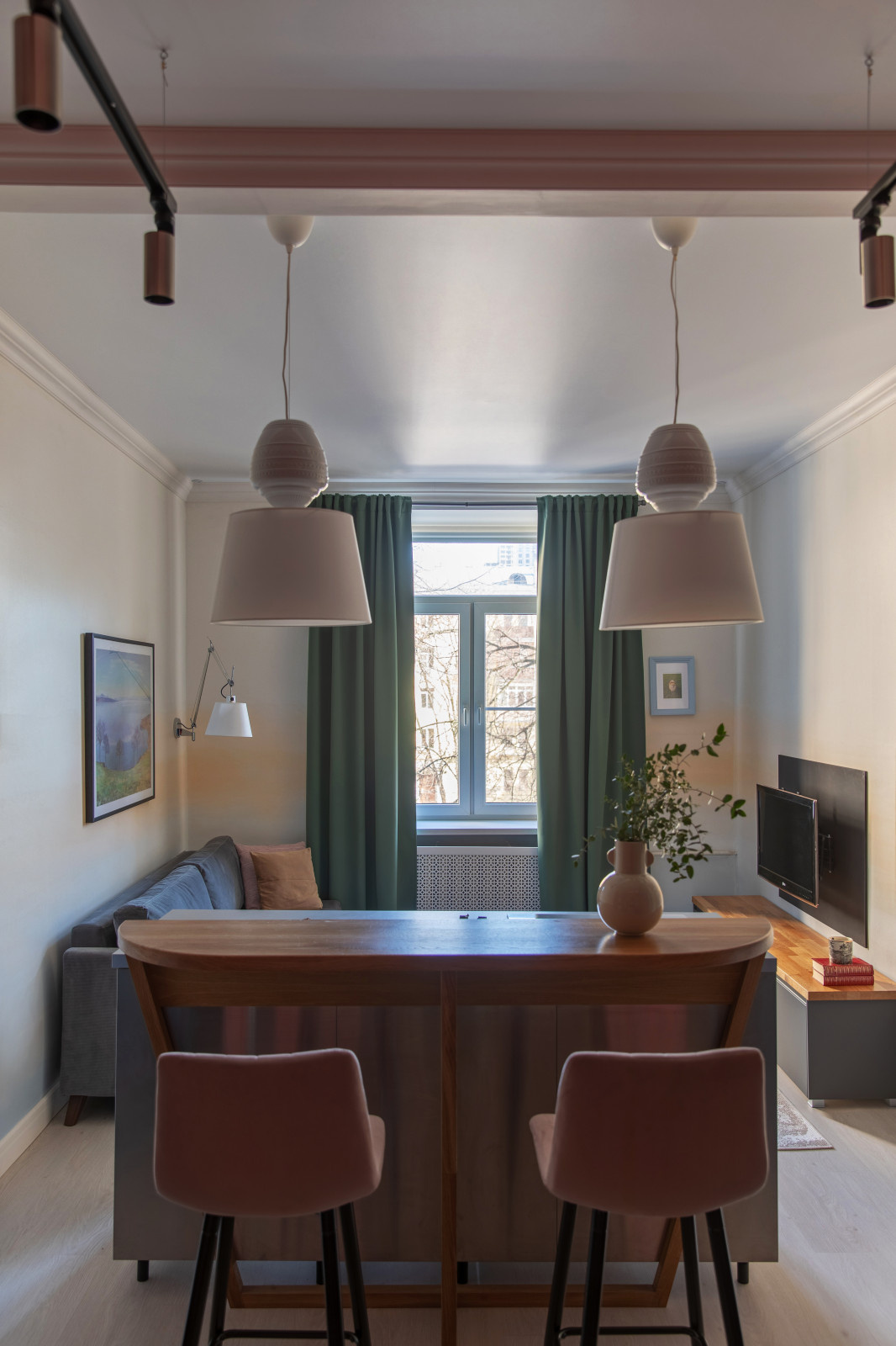 Фоновое изображение профиля Владимир Любарски