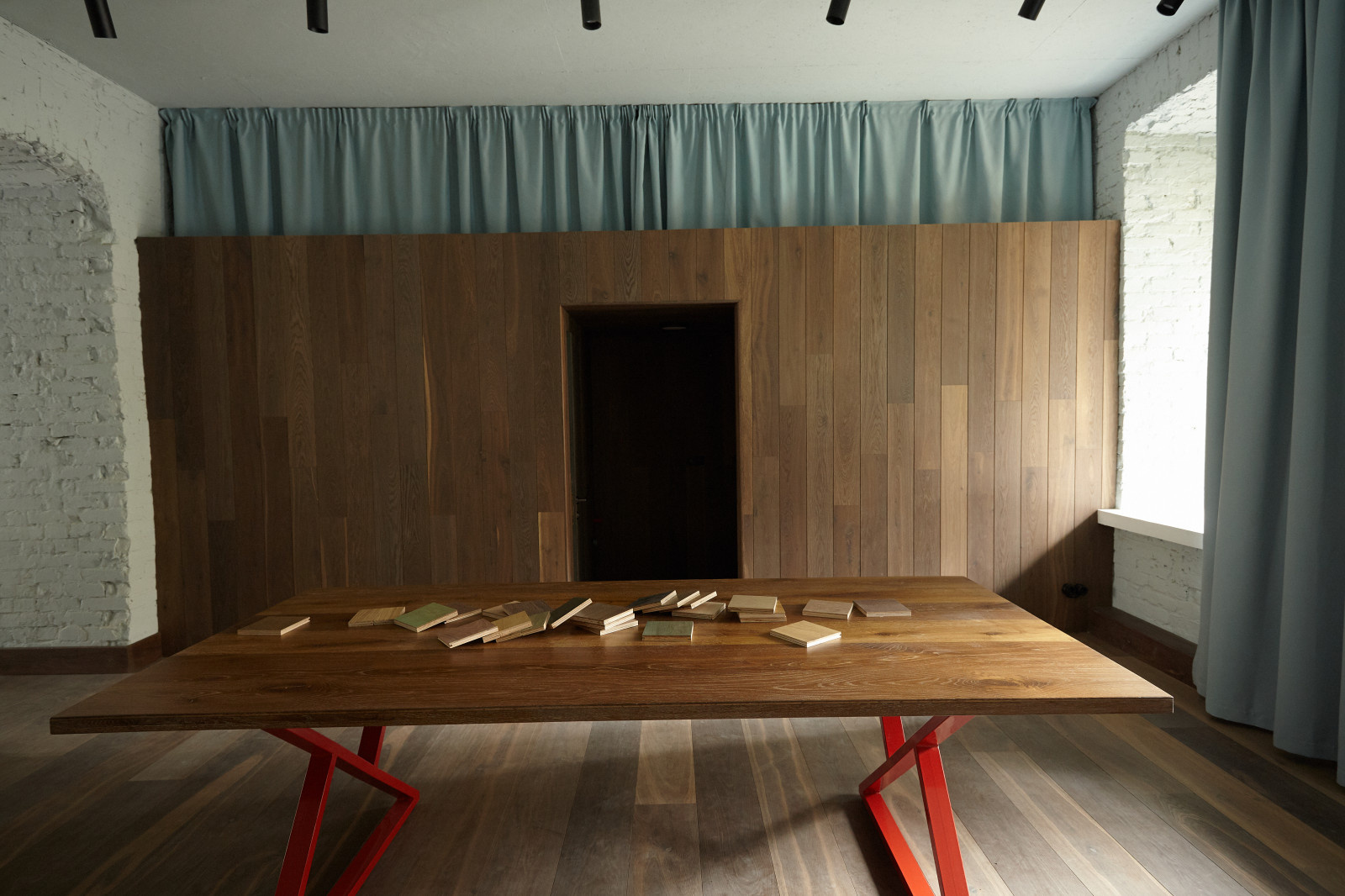 Studio 44
