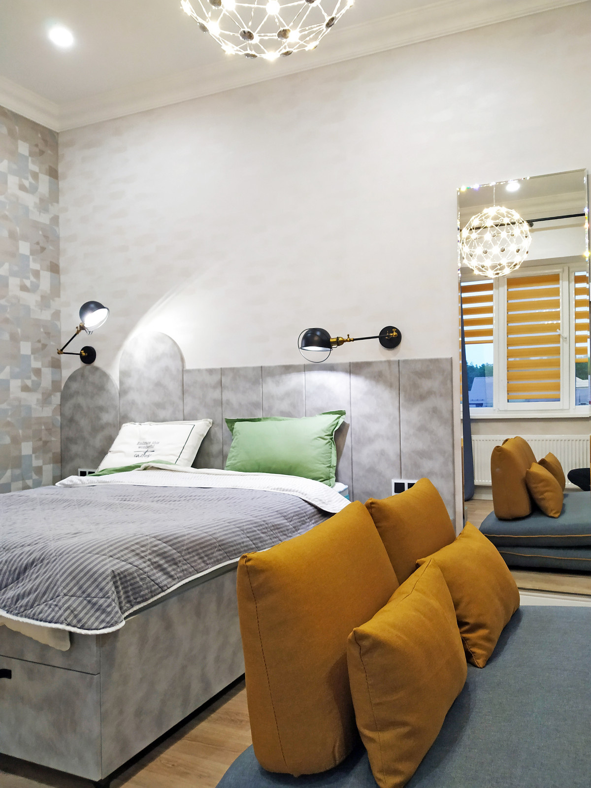 Подростковая комната с элементами лофта