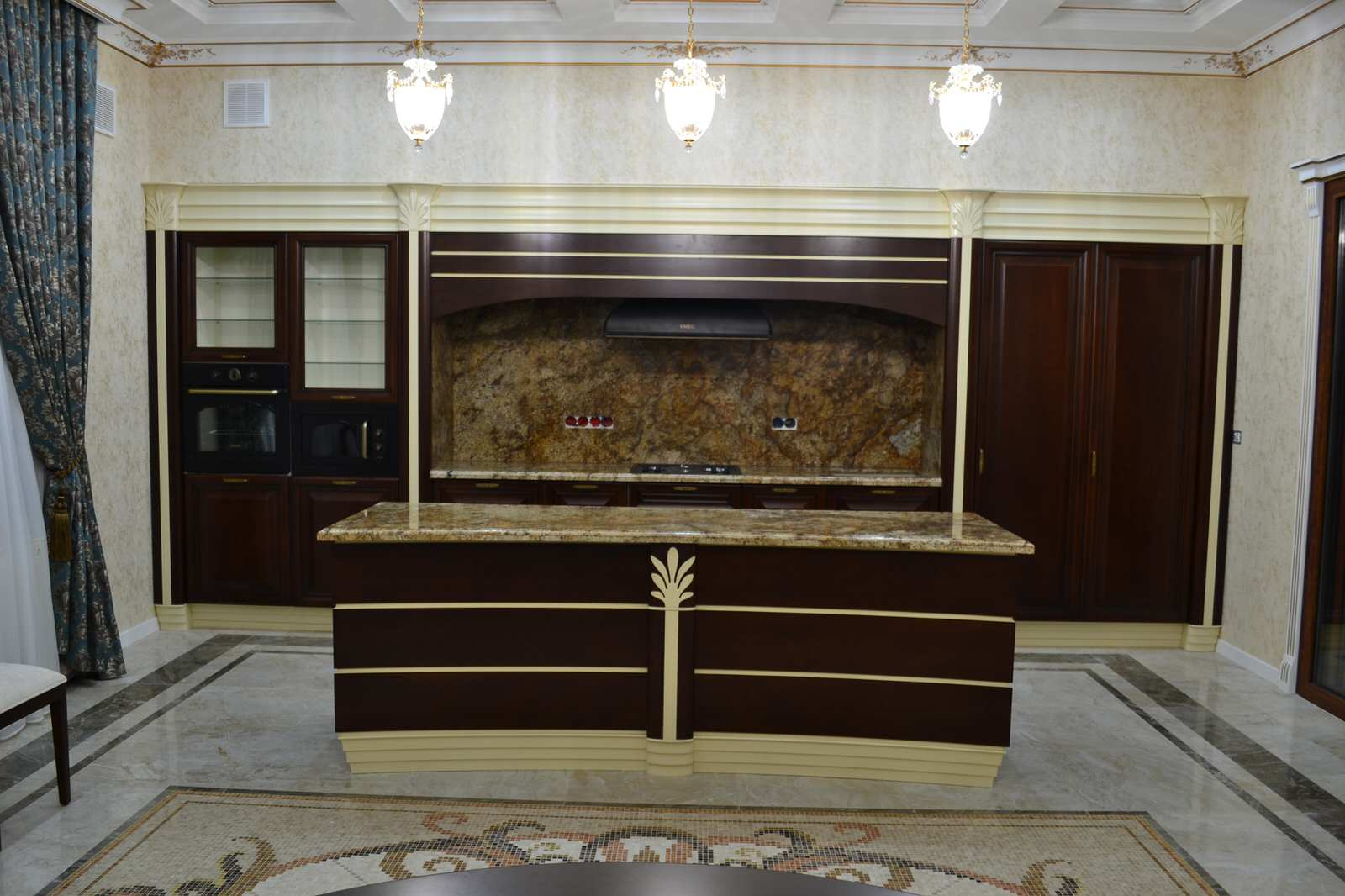 Алексей Олейников